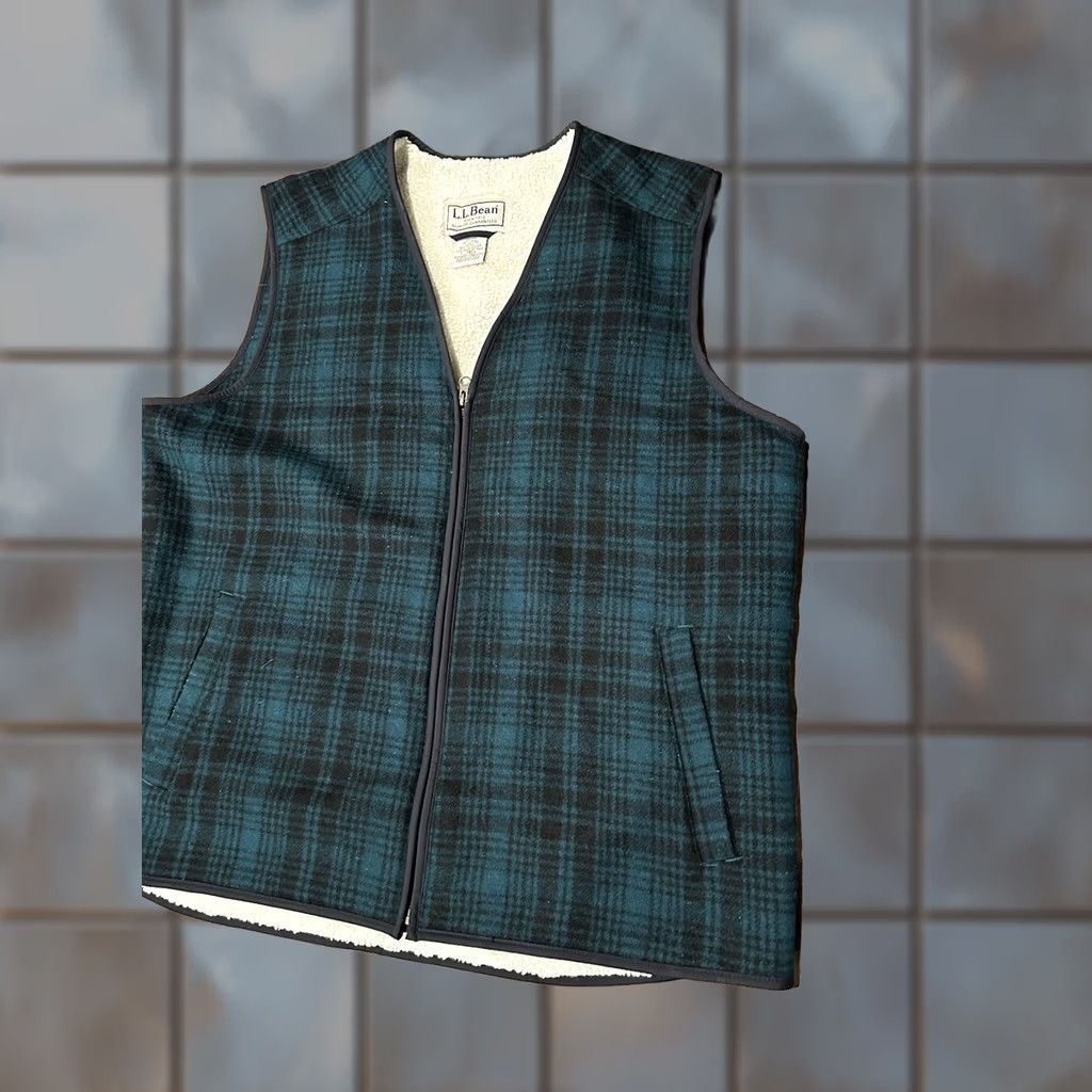Vintage VINTAGE L.L. Bean Wool Vest Jacket Plaid Sherpa Lined LT Mens Outdoor Hunting Bomber Style Full Zip Size US L / EU 52-54 / 3 - 1 Thumbnail