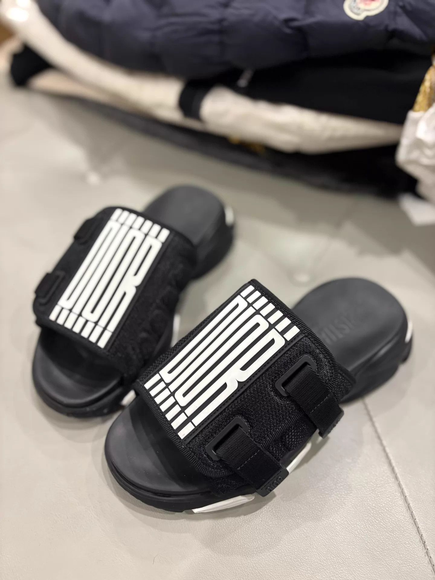 Dior Dior 25 Exclusive Platform Big Logo Slide 99 New 37 Size US 6.5 / IT 36.5 - 1 Thumbnail