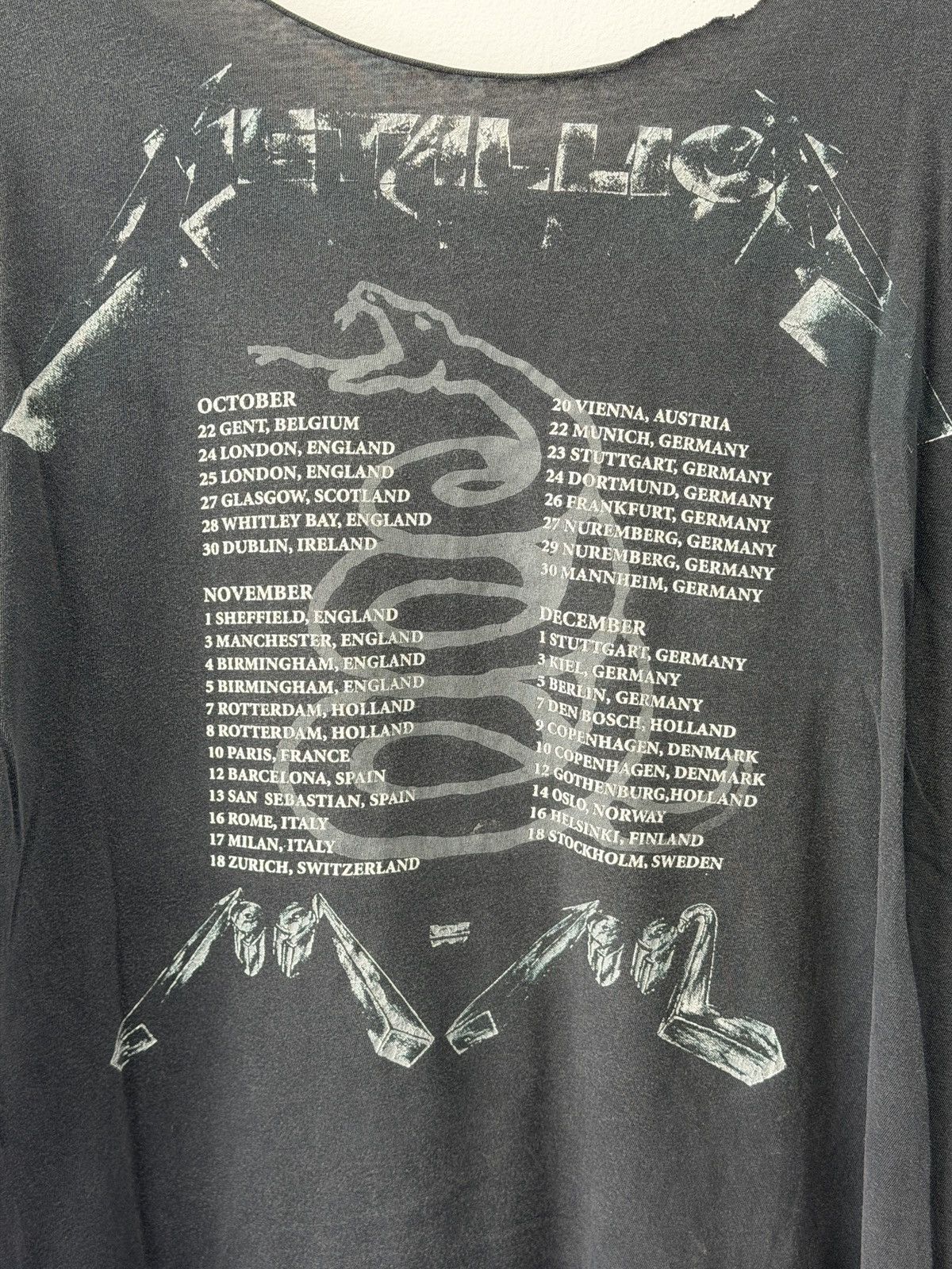 Metallica Vintage 90’s Metallica Black Tour Tee Size US L / EU 52-54 / 3 - 4 Thumbnail