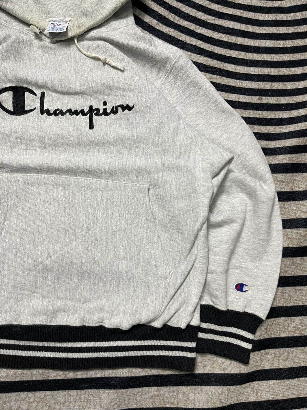 Champion 90s CHAMPION REVERSE WEAVE SPELLOUT HOODIE Size US M / EU 48-50 / 2 - 4 Thumbnail