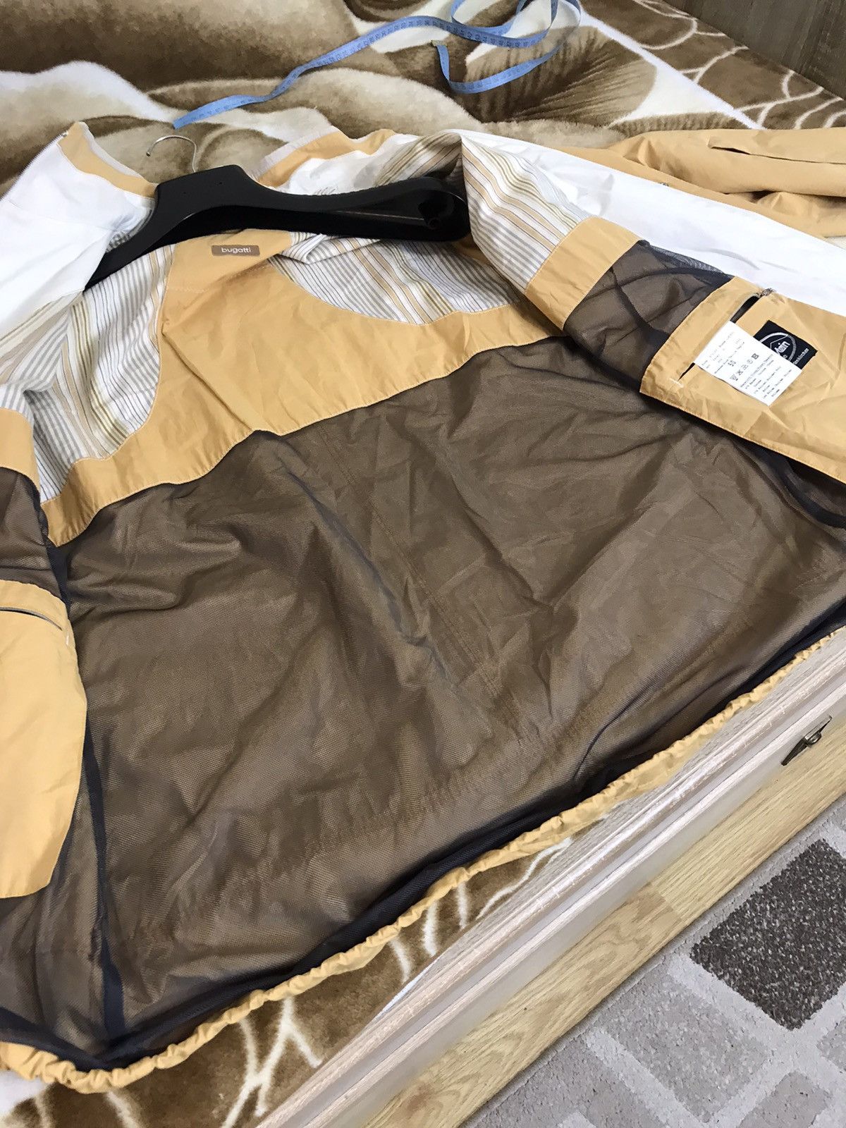 Bugatti × Vintage 🔥 Bugatti Light Jacket Zip Pockets Yellow Size US XL / EU 56 / 4 - 15 Thumbnail