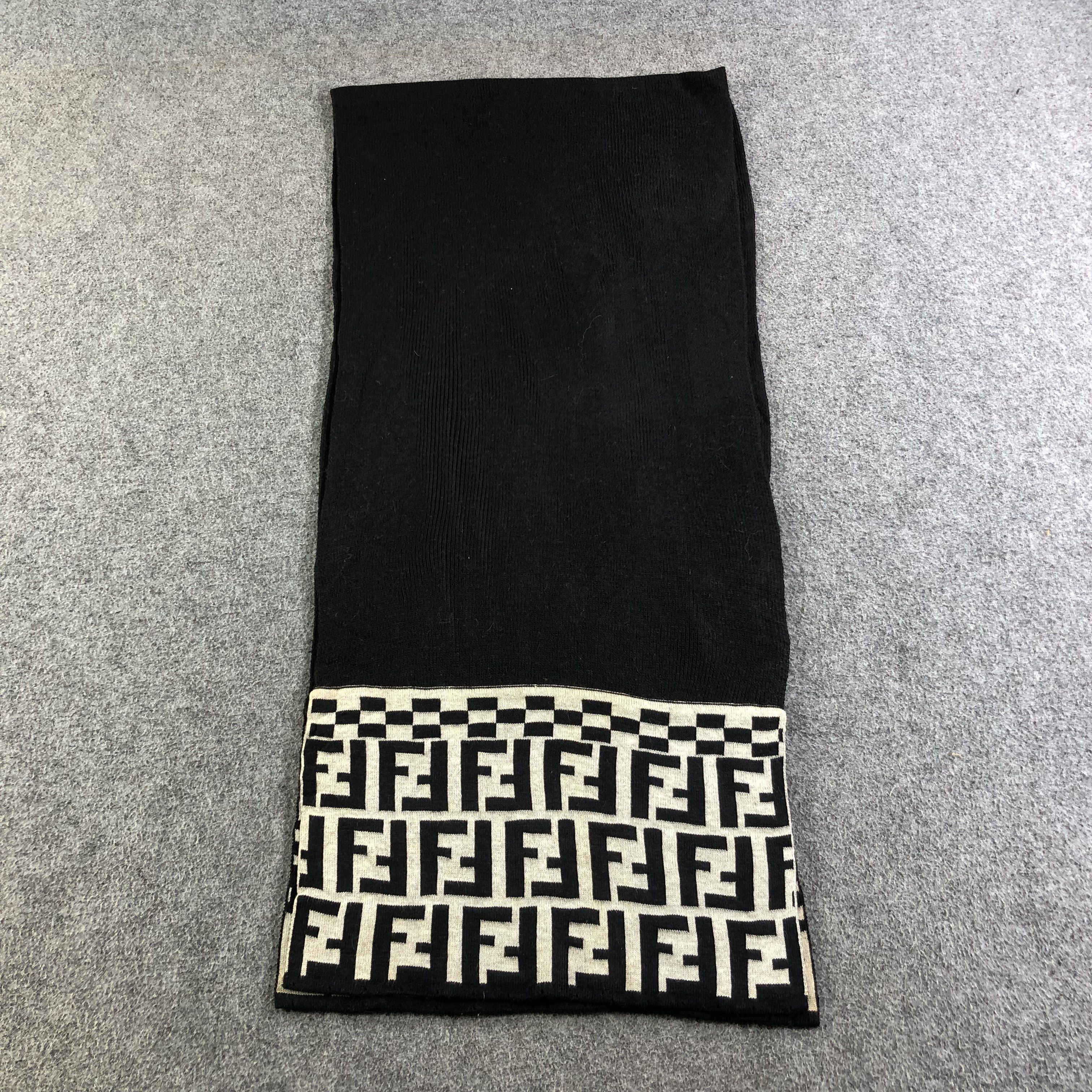 Japanese Brand Fendi Monogram Wool Scarf Muffler V1721 Size ONE SIZE - 1 Thumbnail
