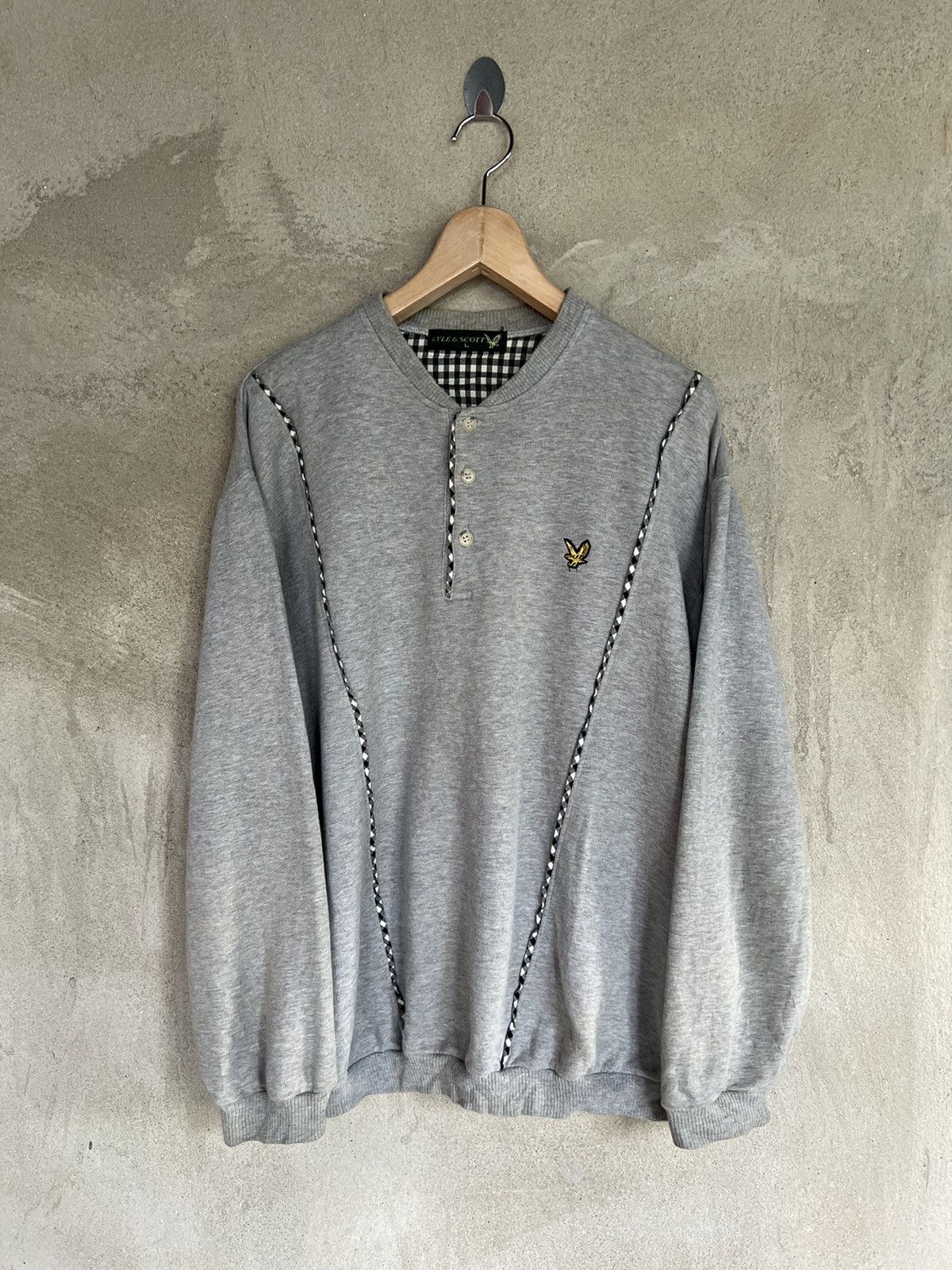 Lyle & Scott Vintage Lyle&Scott Small Logo Sweatshirt Size US L / EU 52-54 / 3 - 2 Thumbnail