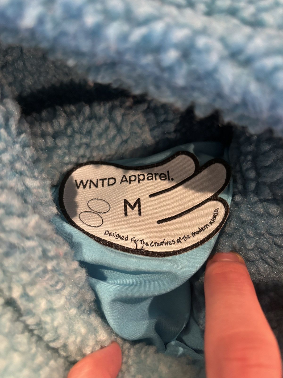 Other Wntd apparel I love mom rainbow hoodie medium Size US M / EU 48-50 / 2 - 3 Thumbnail