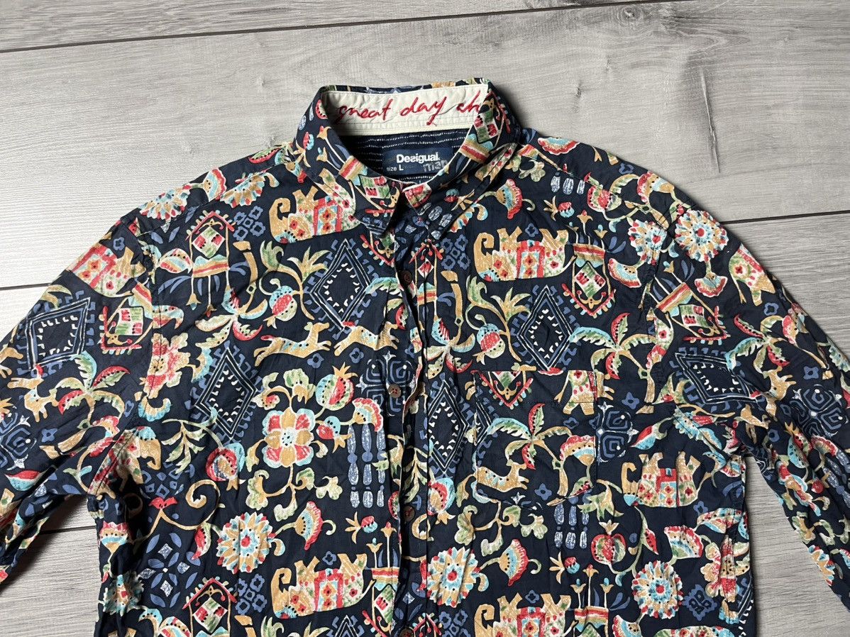 Desigual Desigual Man shirt abstraction art size Large regular Size US L / EU 52-54 / 3 - 3 Thumbnail