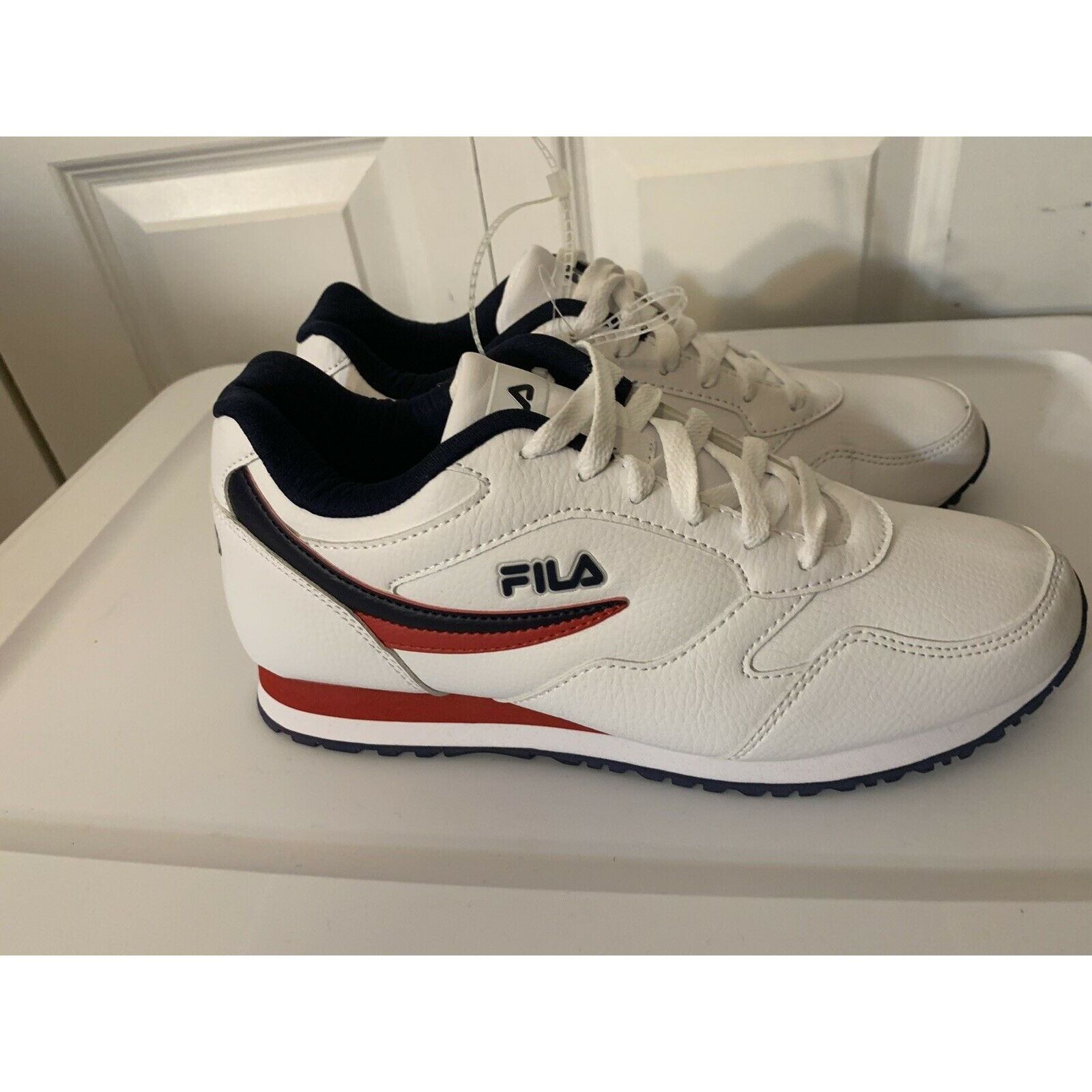Fila Fila Men's Sz 8 A-Low White Red White Blue Sneakers Shoes Size US 8 / EU 41 - 1 Thumbnail