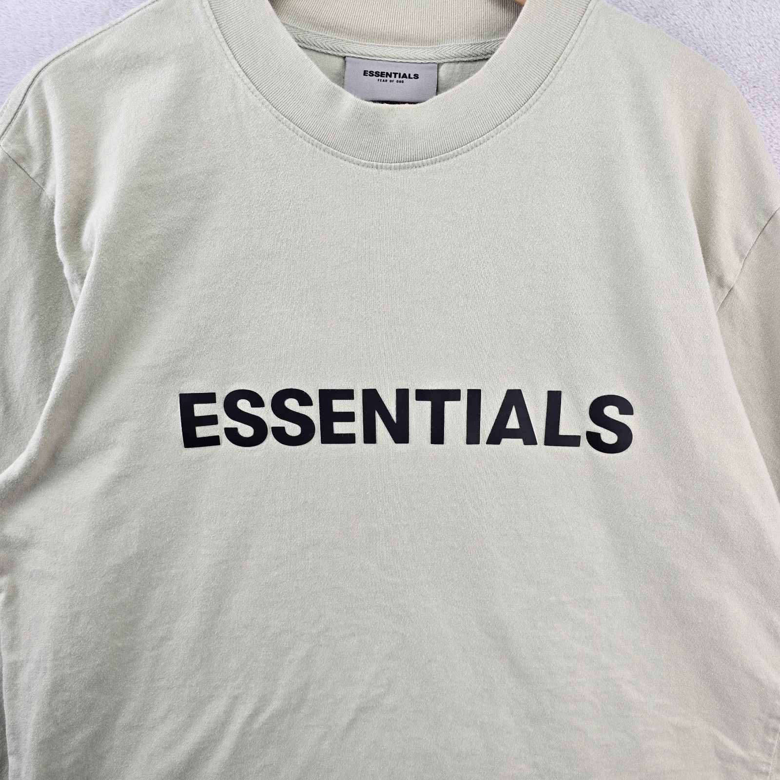 Fear of God Fear Of God Essentials Shirt Mens Medium Seafoam Green Size US M / EU 48-50 / 2 - 3 Thumbnail
