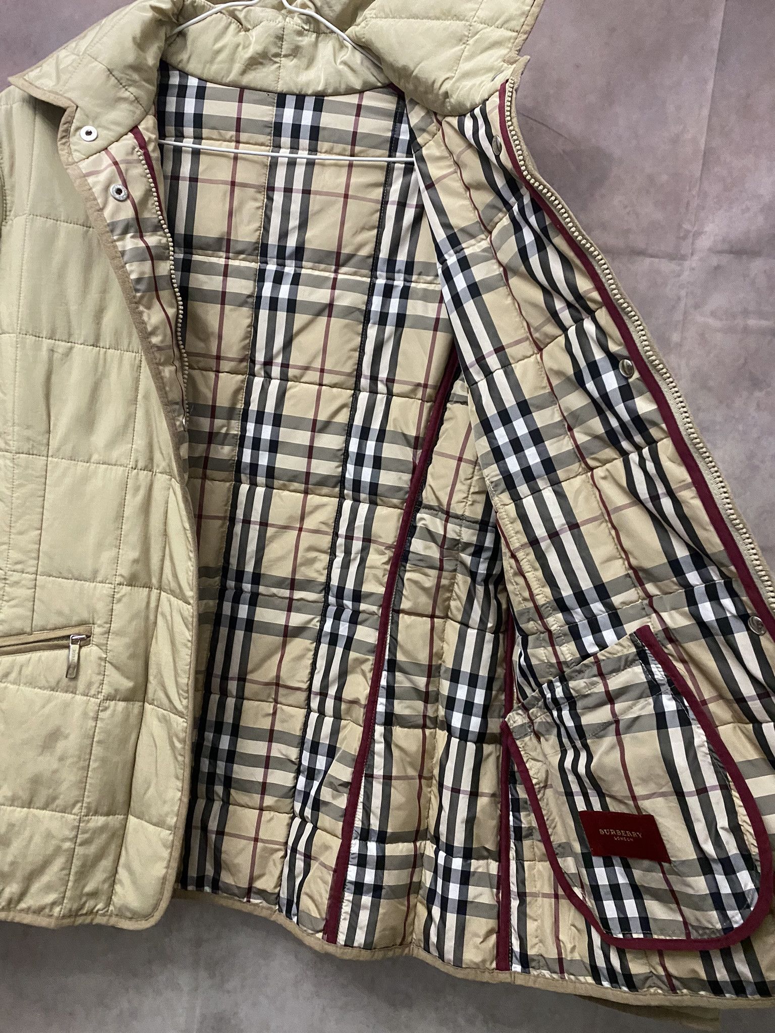 Burberry × Designer Burberry Nova Check Jacket Beige Size M / US 6-8 / IT 42-44 - 3 Thumbnail