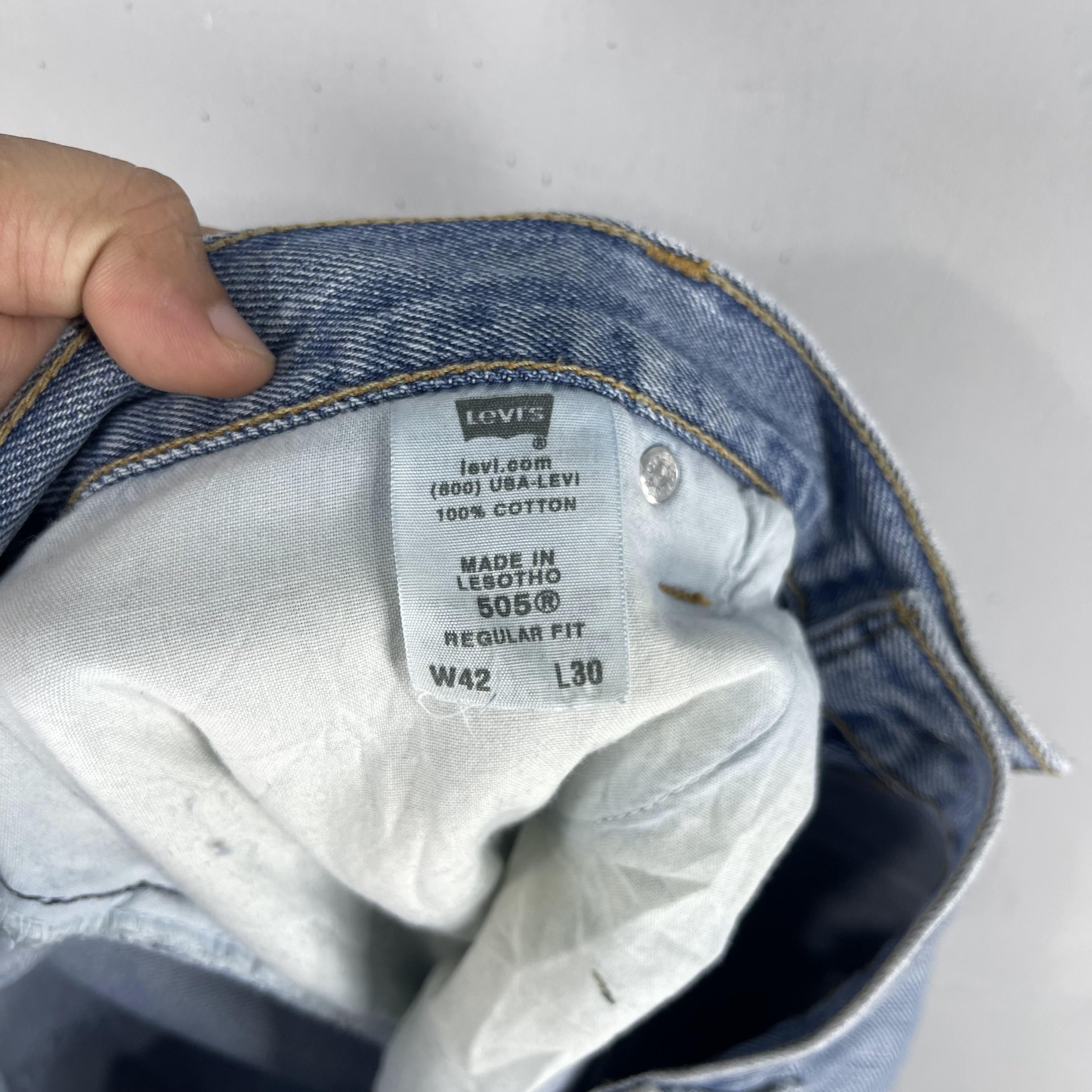 Levi's × Vintage W42 L29 Vintage Levis 505 Distressed Thigh Ripped Jeans Size US 42 / EU 58 - 6 Thumbnail