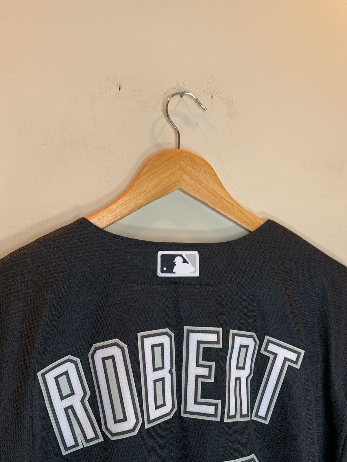 MLB *RARE* New Luis Robert Jr Chicago White Sox Nike MLB Jersey Size US XL / EU 56 / 4 - 6 Thumbnail