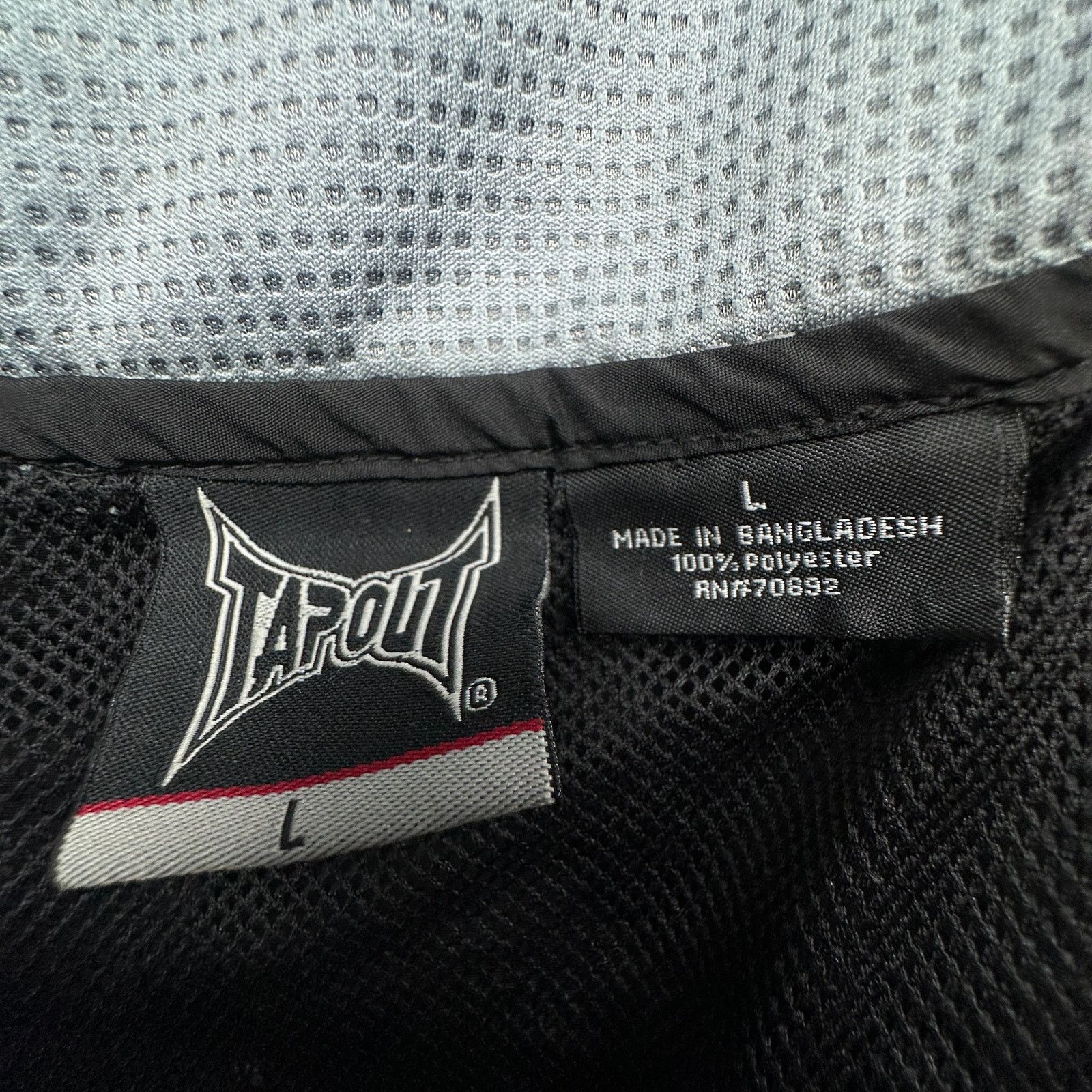 Tapout Tapout MMA Windbreaker Mesh Lined Jacket Mens Large Black Size US L / EU 52-54 / 3 - 3 Thumbnail