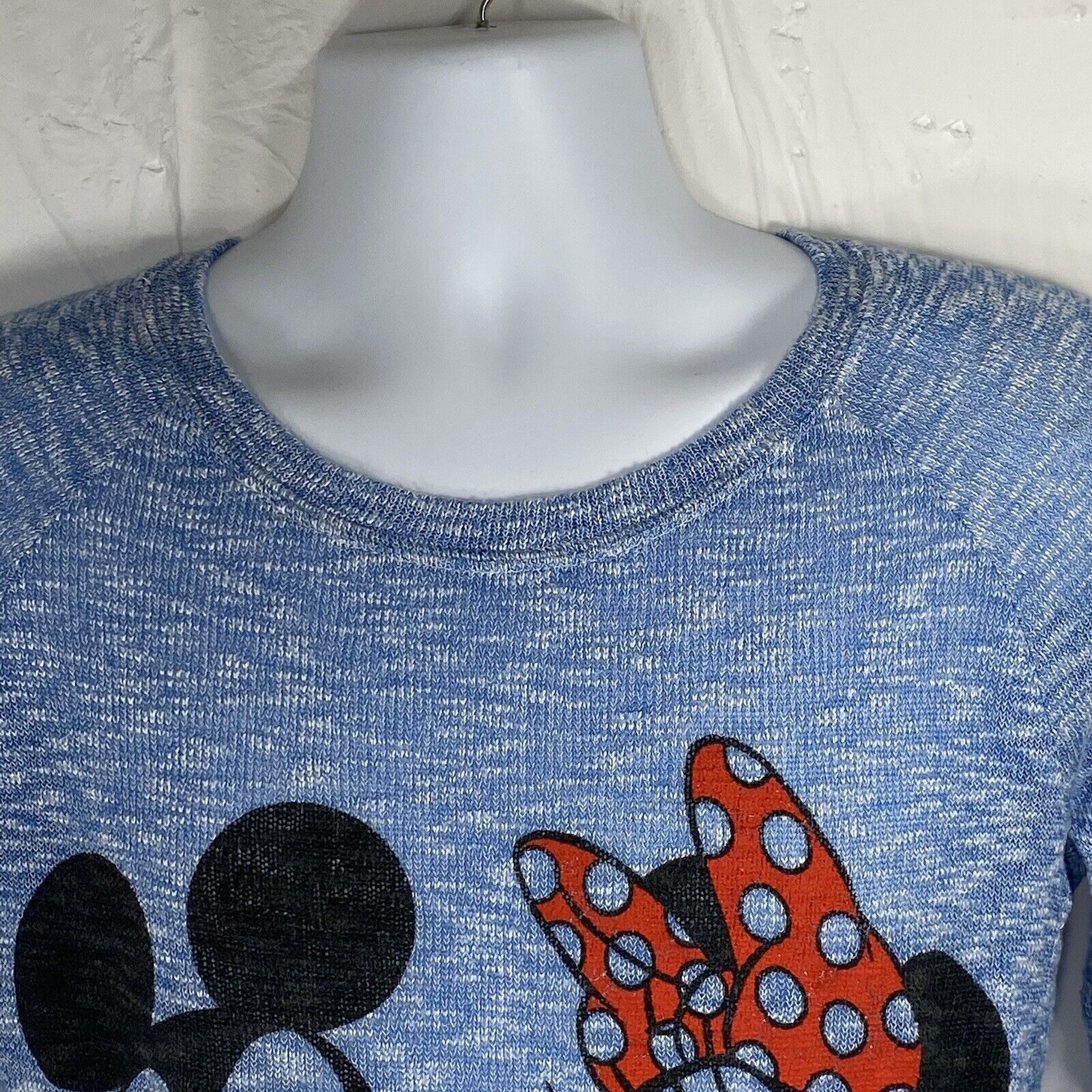 Disney Disney Mickey & Minnie Beach Crewneck Pullover Blue Sweater Size S / US 4 / IT 40 - 2 Thumbnail