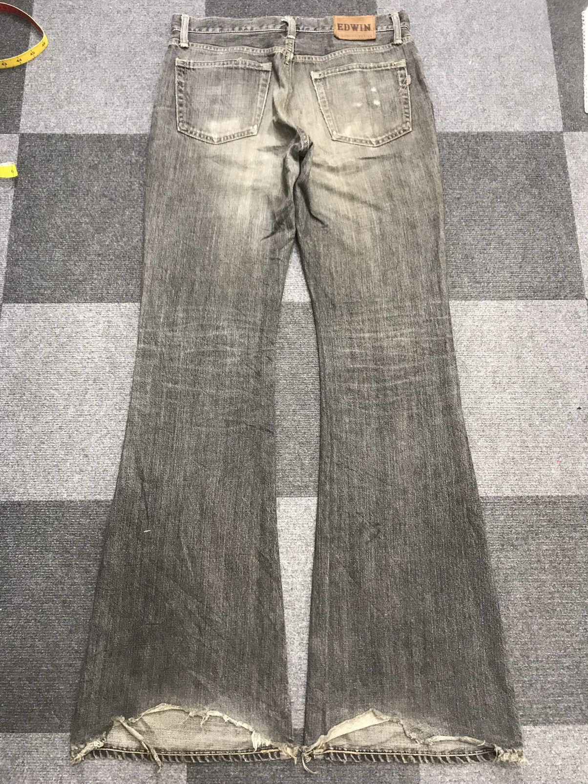 Edwin 💥THRASHED💥ARCHVL EDWIN 800SX BOTTOM DISTRESSED DENIM F244 Size US 31 - 2 Thumbnail