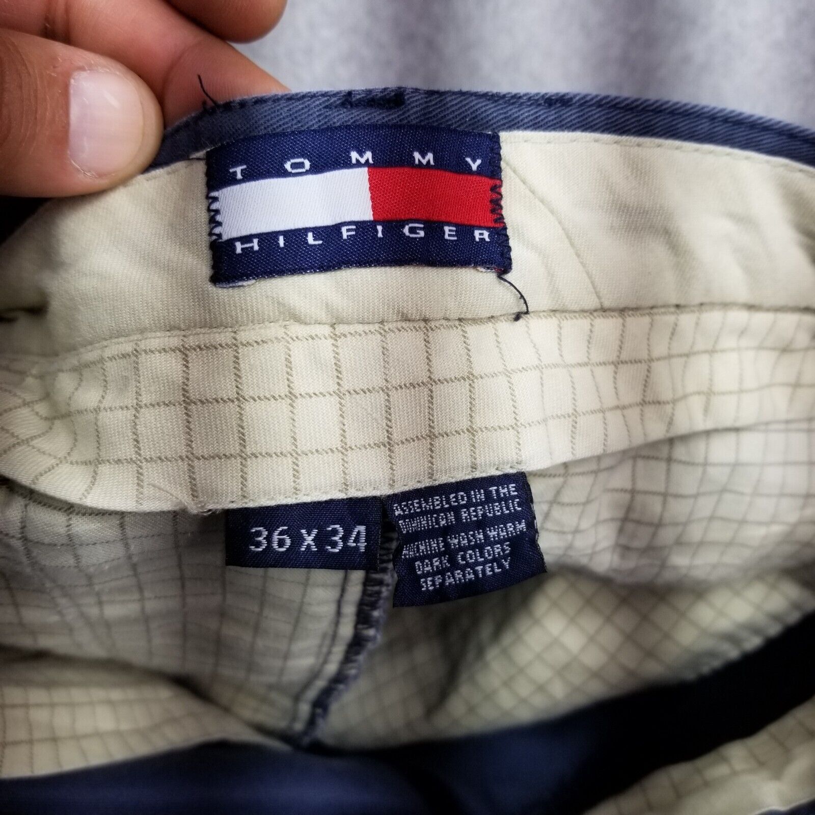 Tommy Hilfiger Tommy Hilfiger Pants Mens 35x34 Pockets Distressed Straight Size US 35 - 11 Thumbnail