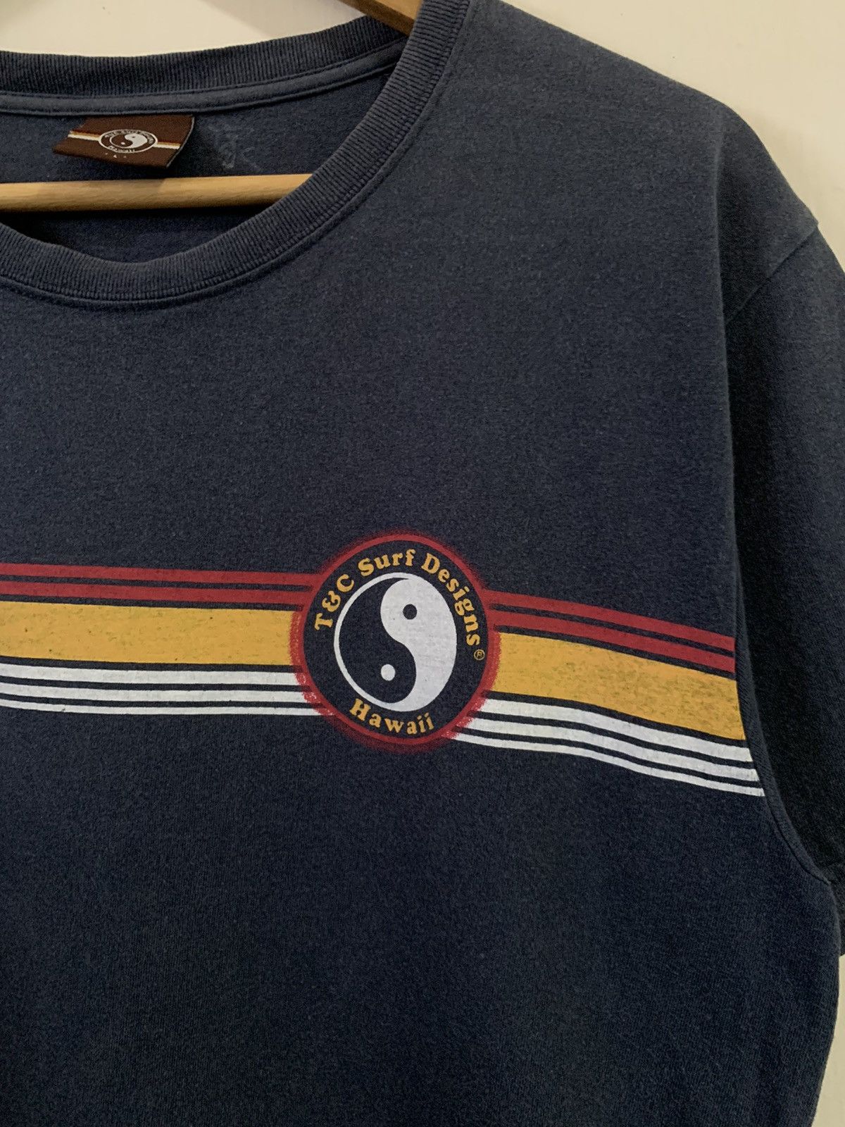 Other Y2K T&C Surf Design Hawaii Size US L / EU 52-54 / 3 - 5 Thumbnail