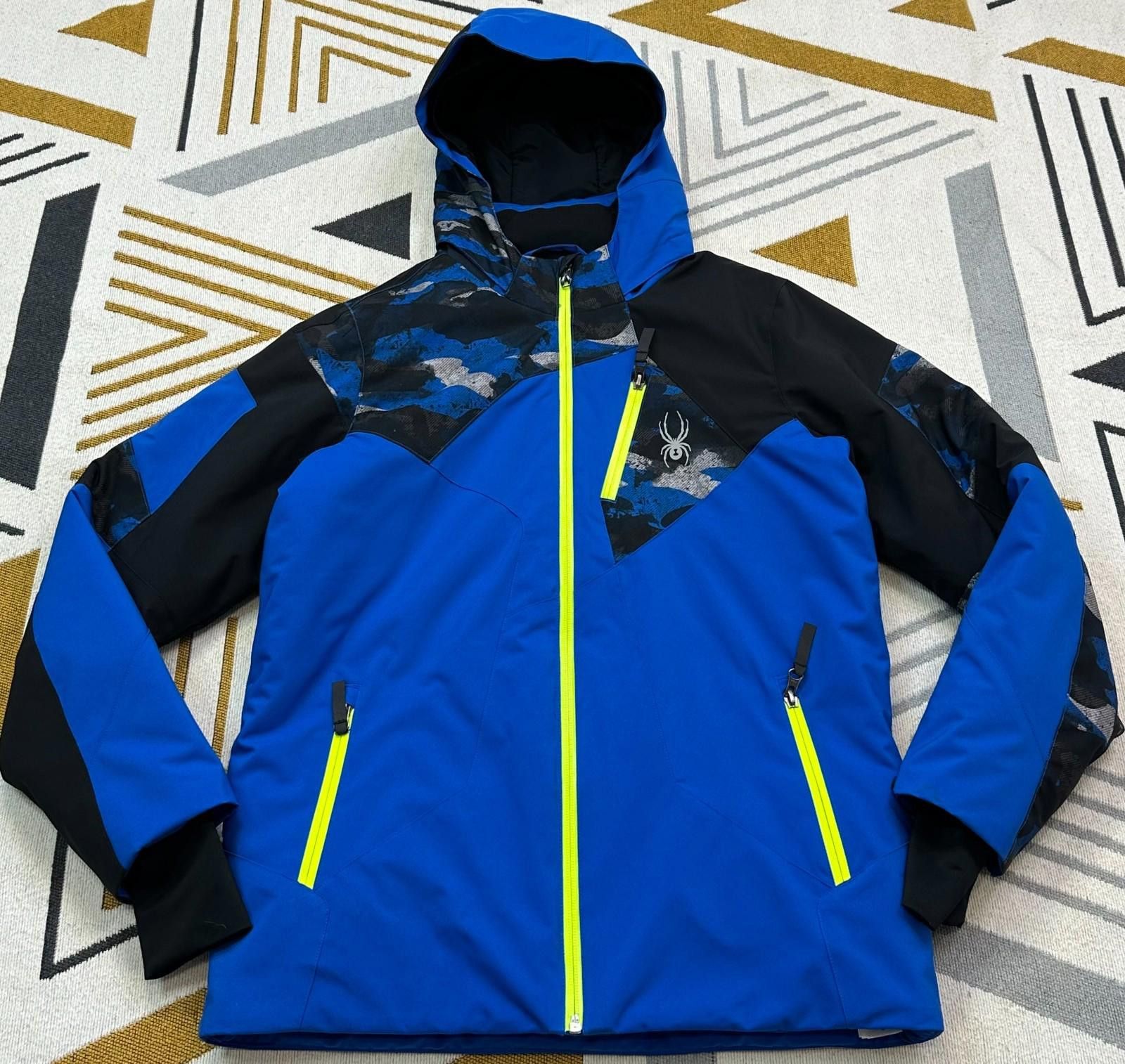 Spyder SPYDER BOYS KIDS SKI SNOWBOARD WATERPROOF JACKET SIZE 16 L Size US L / EU 52-54 / 3 - 1 Thumbnail