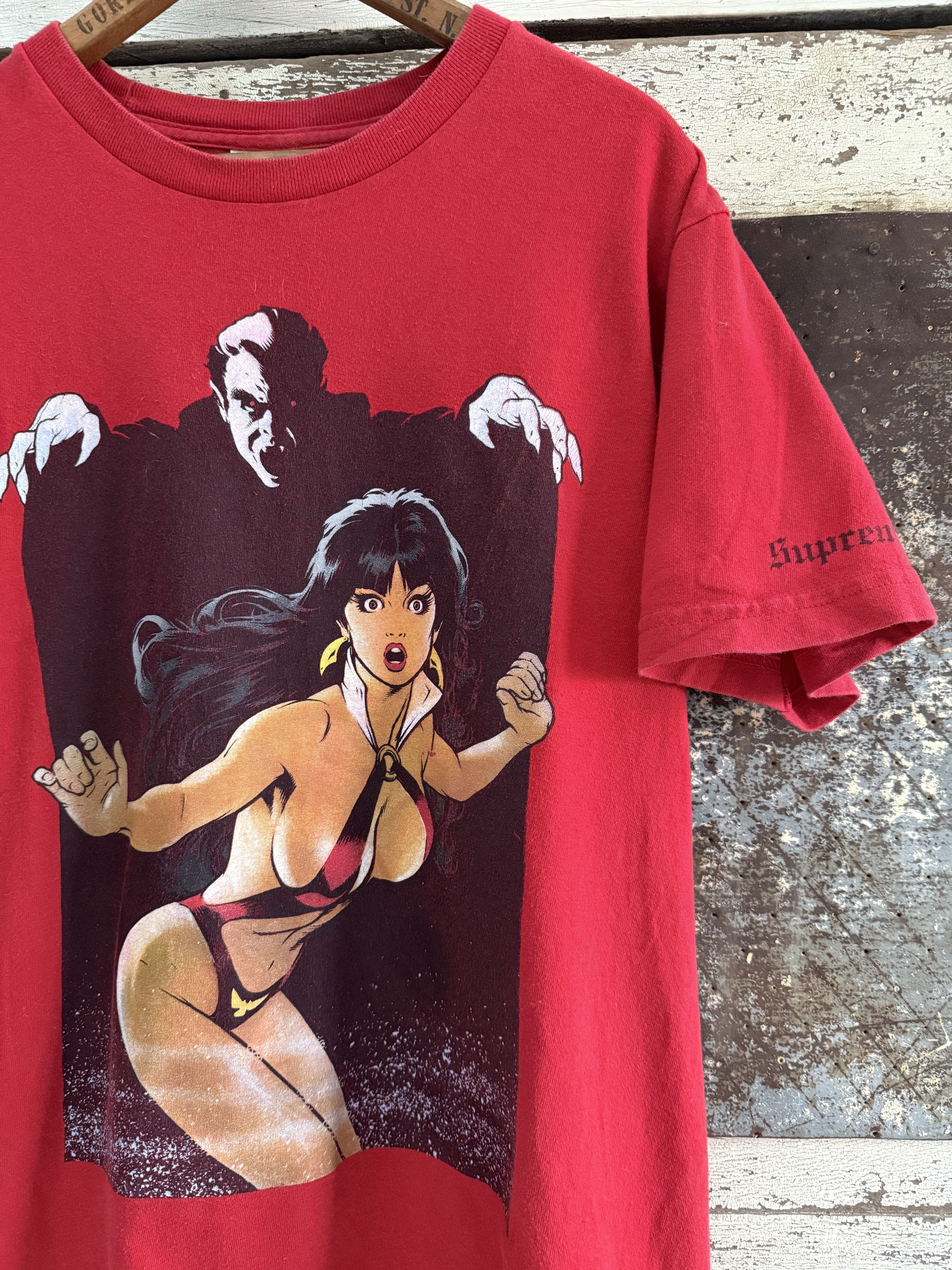 Supreme Supreme Vampirella T-Shirt ss17 | Grailed