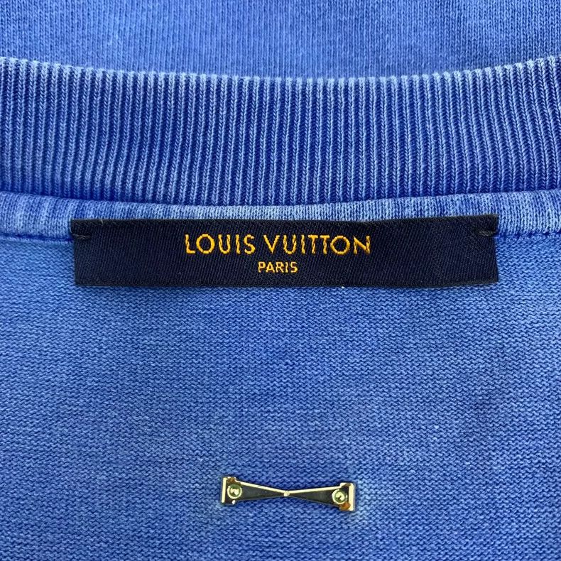 Louis Vuitton Louis Vuitton Dark Blue Back Instruction Cotton Crew Neck Size US M / EU 48-50 / 2 - 6 Thumbnail