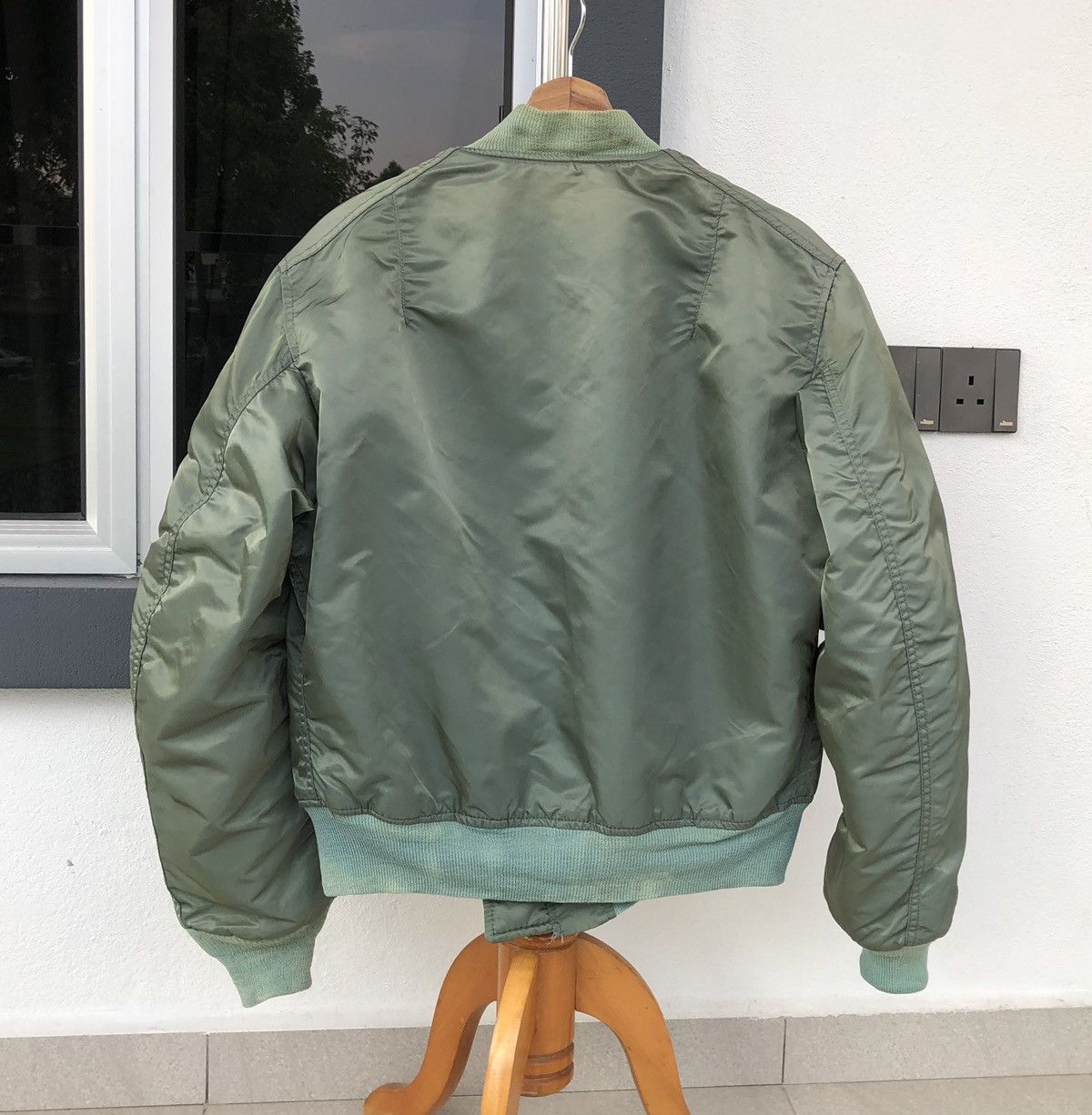 Alpha Industries Vintage Alpha Industries Intermediate Ma-1 Bomber Jacket Size US M / EU 48-50 / 2 - 3 Thumbnail