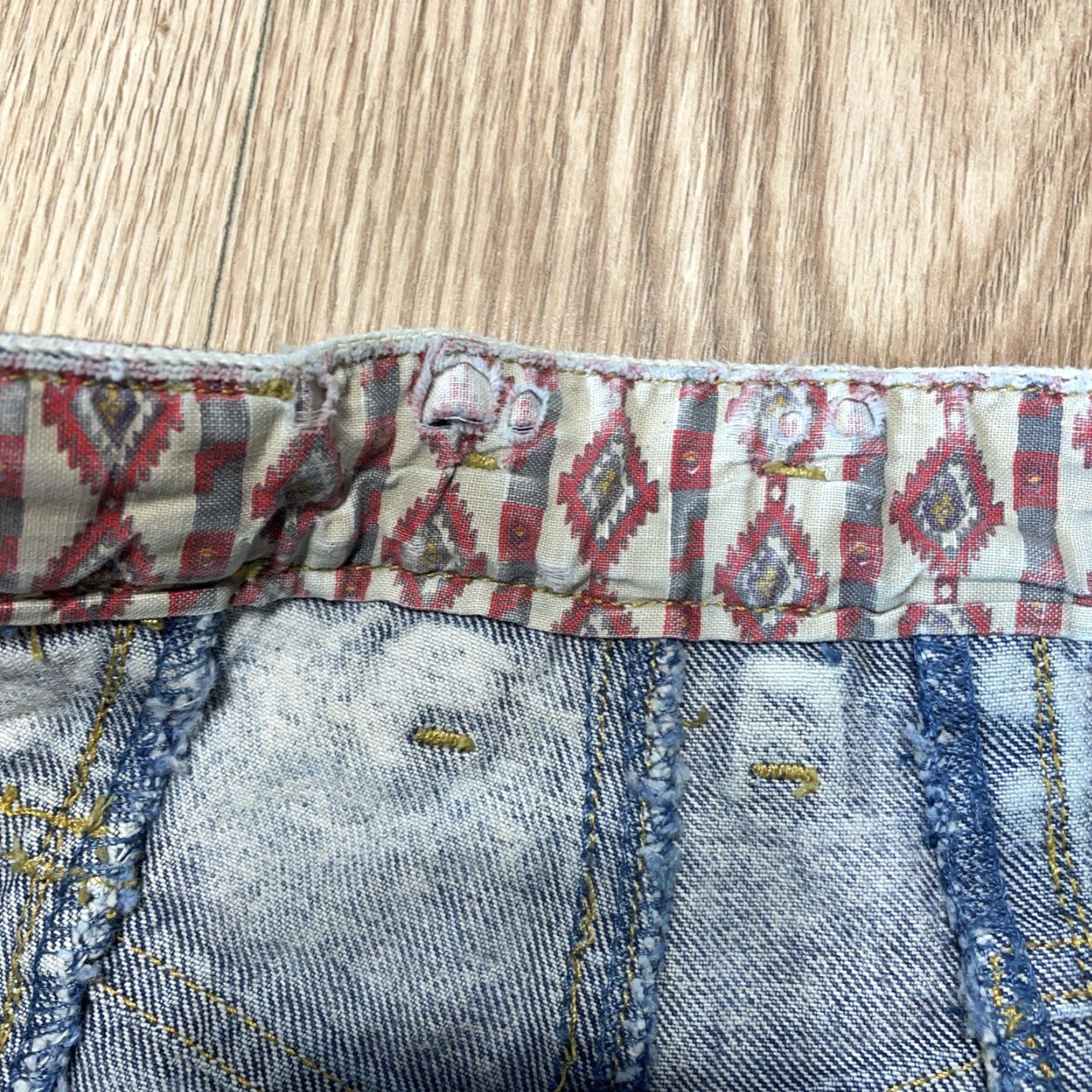 Lee VINTAGE Lee Jeans 90s Womens High Waist Mom Light Wash Taper Ankle 24x28 Blue Size 42" / US 20 - 2 Thumbnail