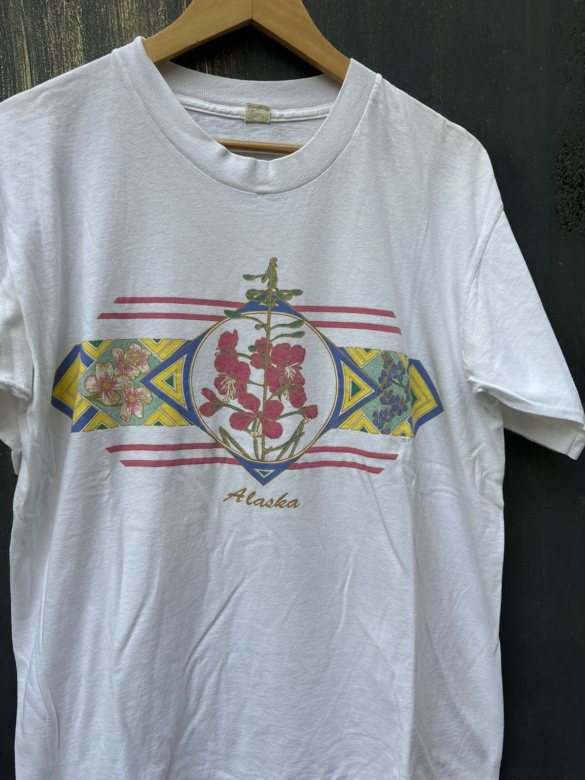 Vintage RARE! Vintage 90’s Art Flower Tee Size US L / EU 52-54 / 3 - 1 Thumbnail