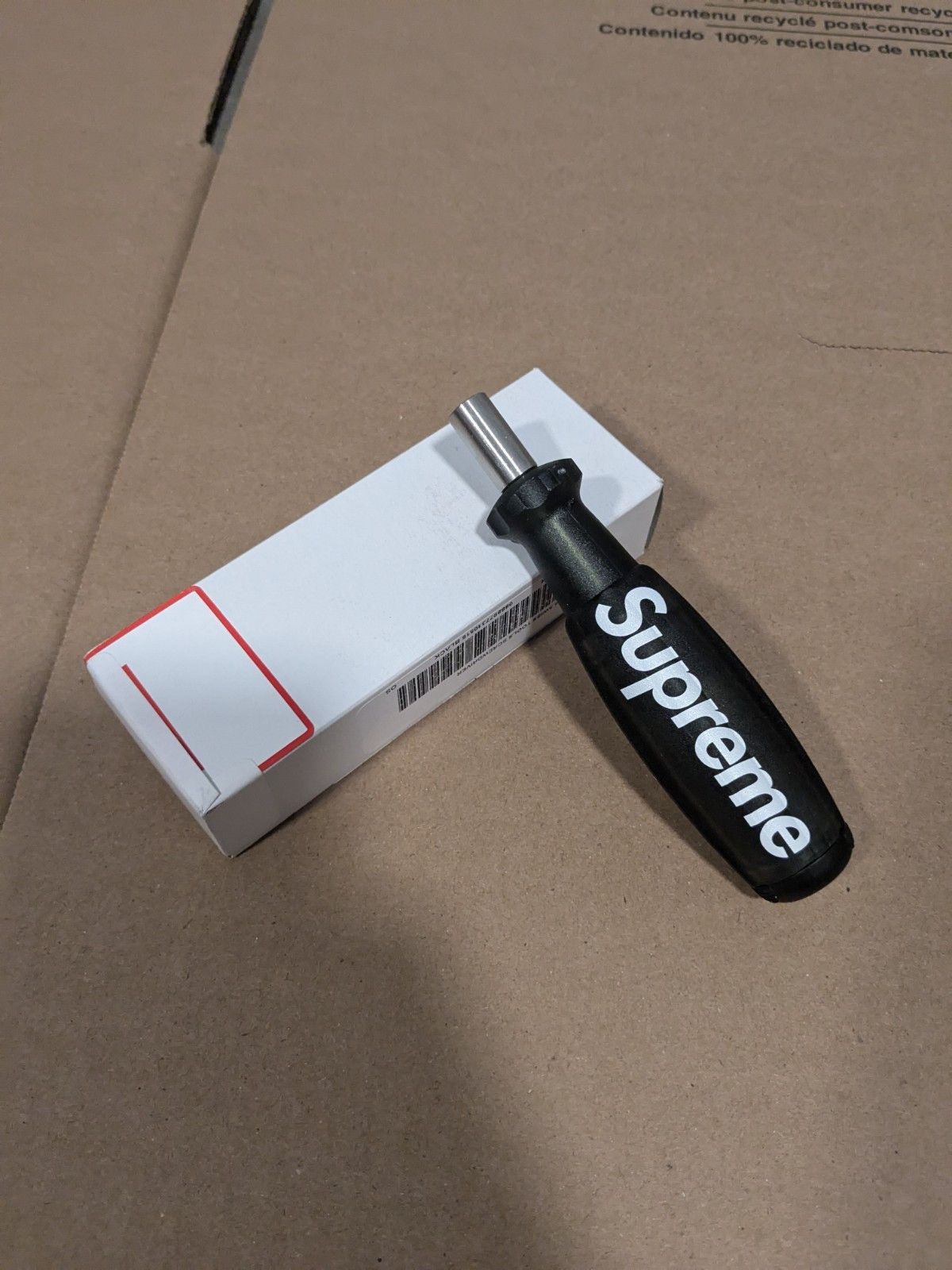 Supreme SUPREME PB SWISS TOOLS SCREWDRIVER Black Brand new Size ONE SIZE - 1 Thumbnail
