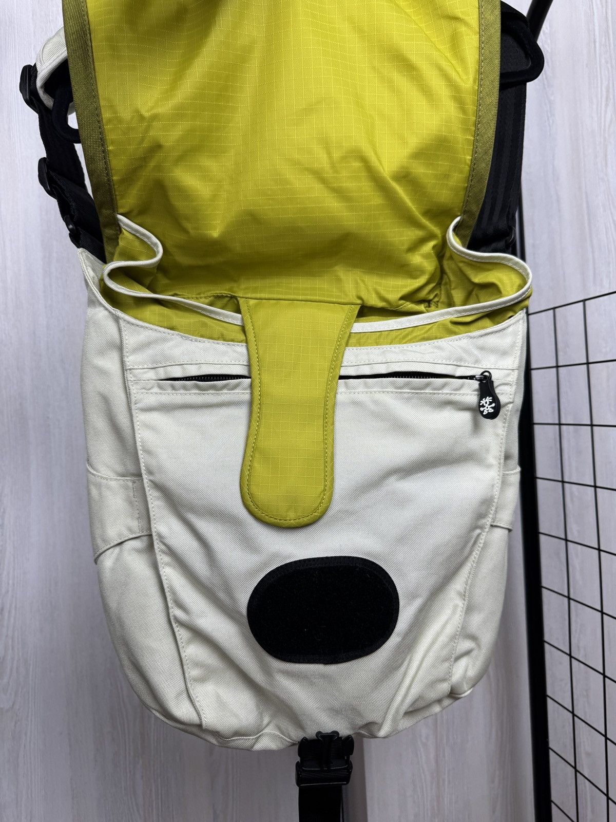 Crumpler Crumpler The Slippy fish laptop shoulder bag Size ONE SIZE - 12 Thumbnail