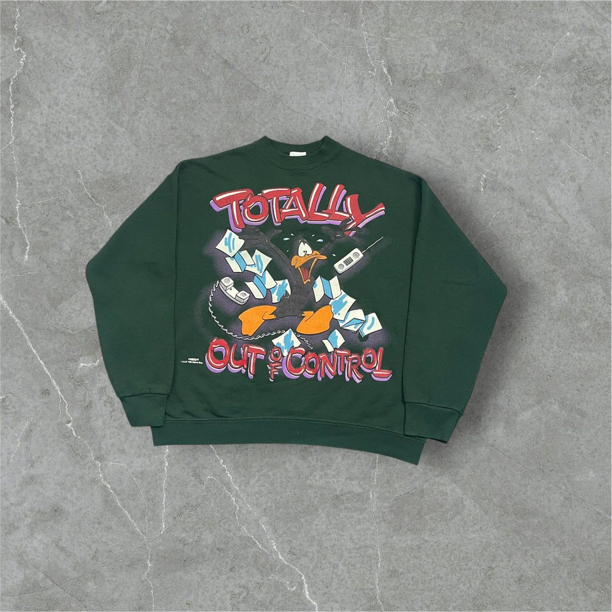Vintage 1996 daffy duck sweater Size US L / EU 52-54 / 3 - 1 Thumbnail