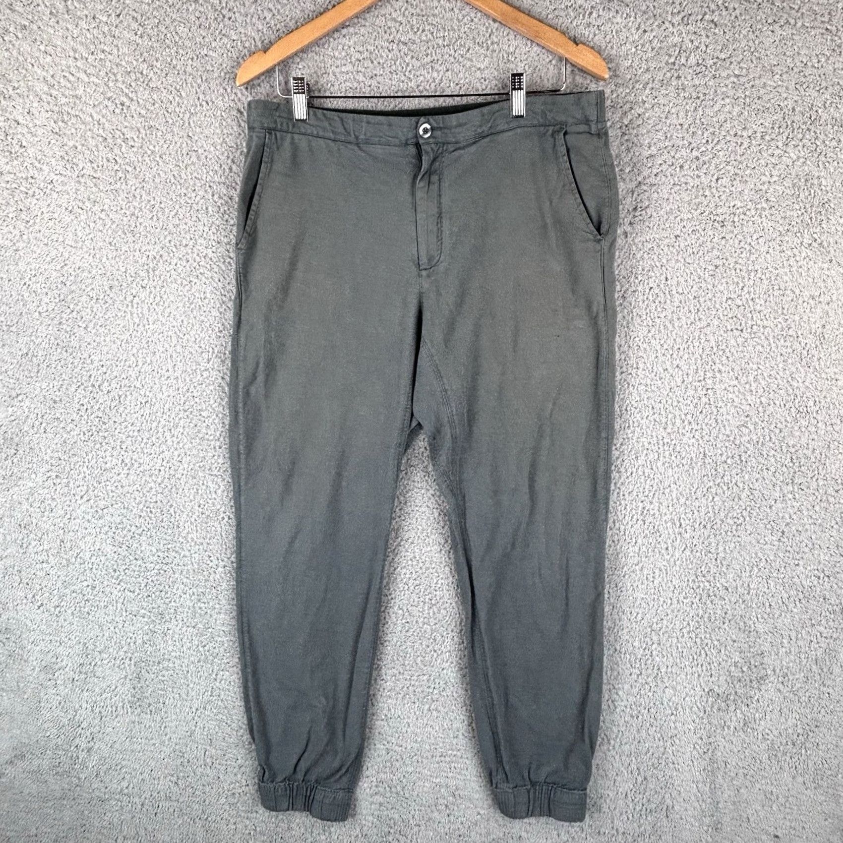 Marine Layer Marine Layer Saturday Activewear Jogger Mens L Olive Slim Fit New w/Tags Pants Size US 33 - 2 Thumbnail