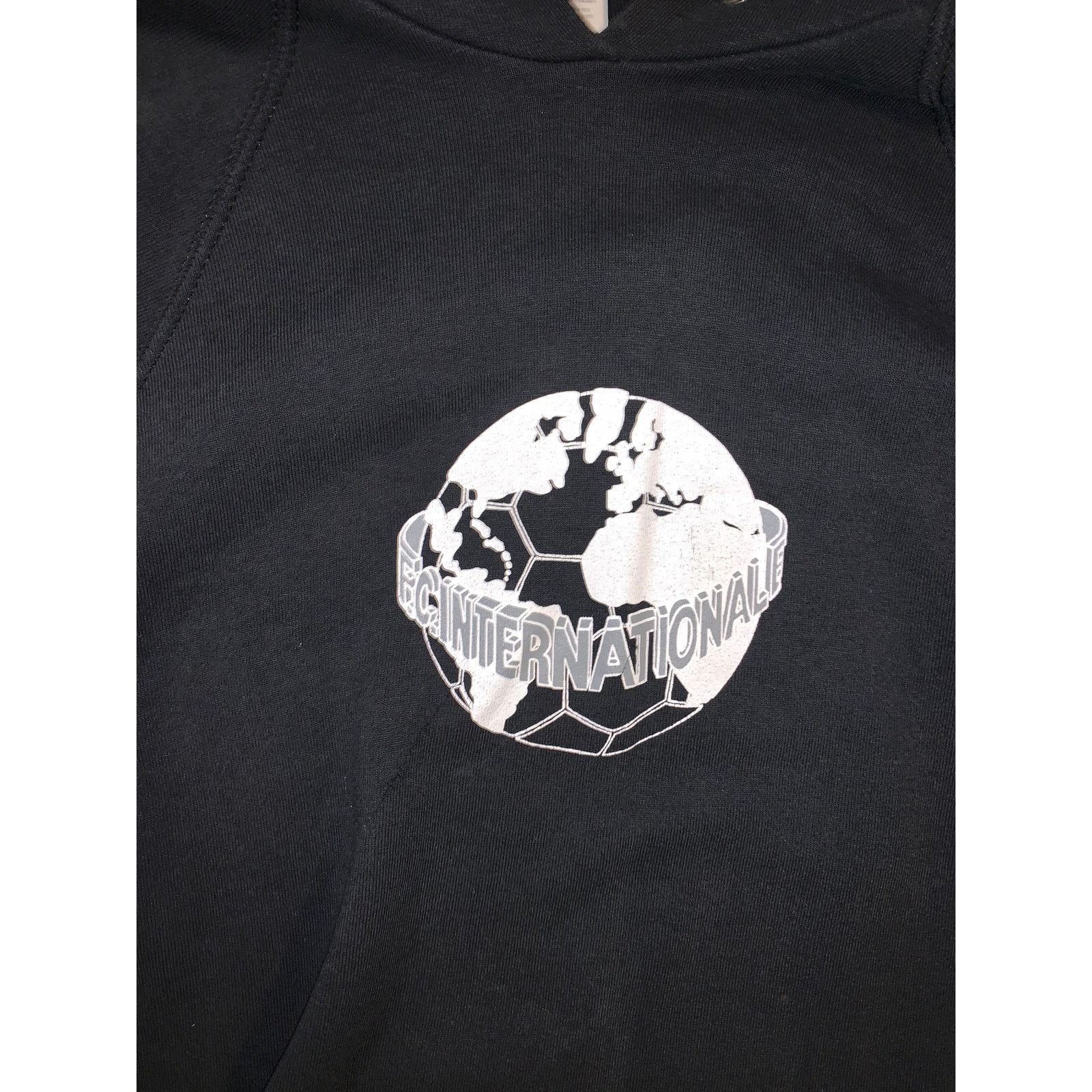 Fruit Of The Loom × Other × Vintage No Racism Hoodie Black XL Screen Stars FC Internationale Size US L / EU 52-54 / 3 - 3 Thumbnail