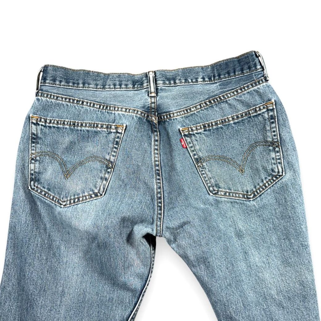 Levi's VINTAGE Levi's 505 Jeans Mens 34x29 Blue Regular Straight Denim Y2K 34x30 Tag Size US 34 / EU 50 - 7 Thumbnail