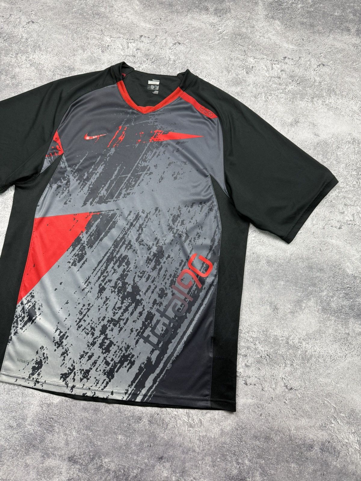 Nike Vintage Nike Total 90 TN Jersey T-Shirt Y2K Swoosh Drill Tee Size US M / EU 48-50 / 2 - 4 Thumbnail