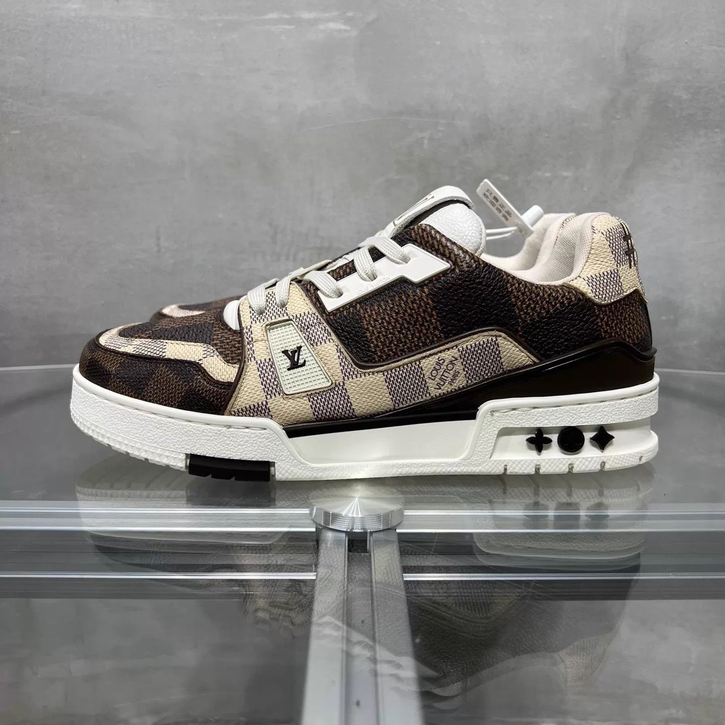 Louis Vuitton LV Trainer White Brown Damier UK5.5 YH25357 Size US 6.5 / EU 39-40 - 3 Thumbnail