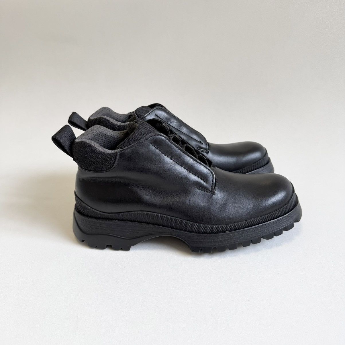 Prada OG Black Leather ‘Brixxen’ Chukka Boots Size US 8.5 / EU 41-42 - 13 Thumbnail