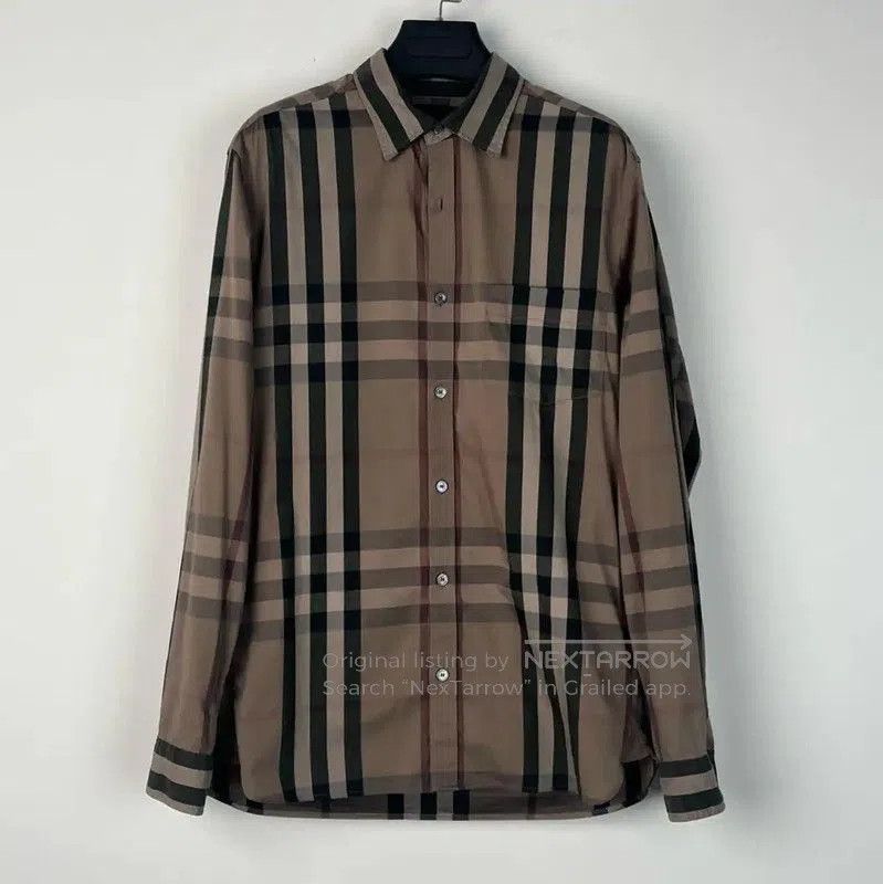MR & MRS ITALY Burberry Women's Khaki Plaid Shirt. Size S / US 4 / IT 40 - 1 Thumbnail