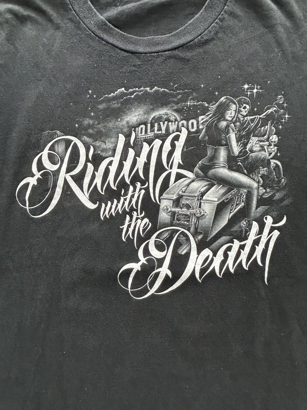 Vintage Vintage Y2K Faded Black Biker Tee Babe Size US XL / EU 56 / 4 - 4 Thumbnail