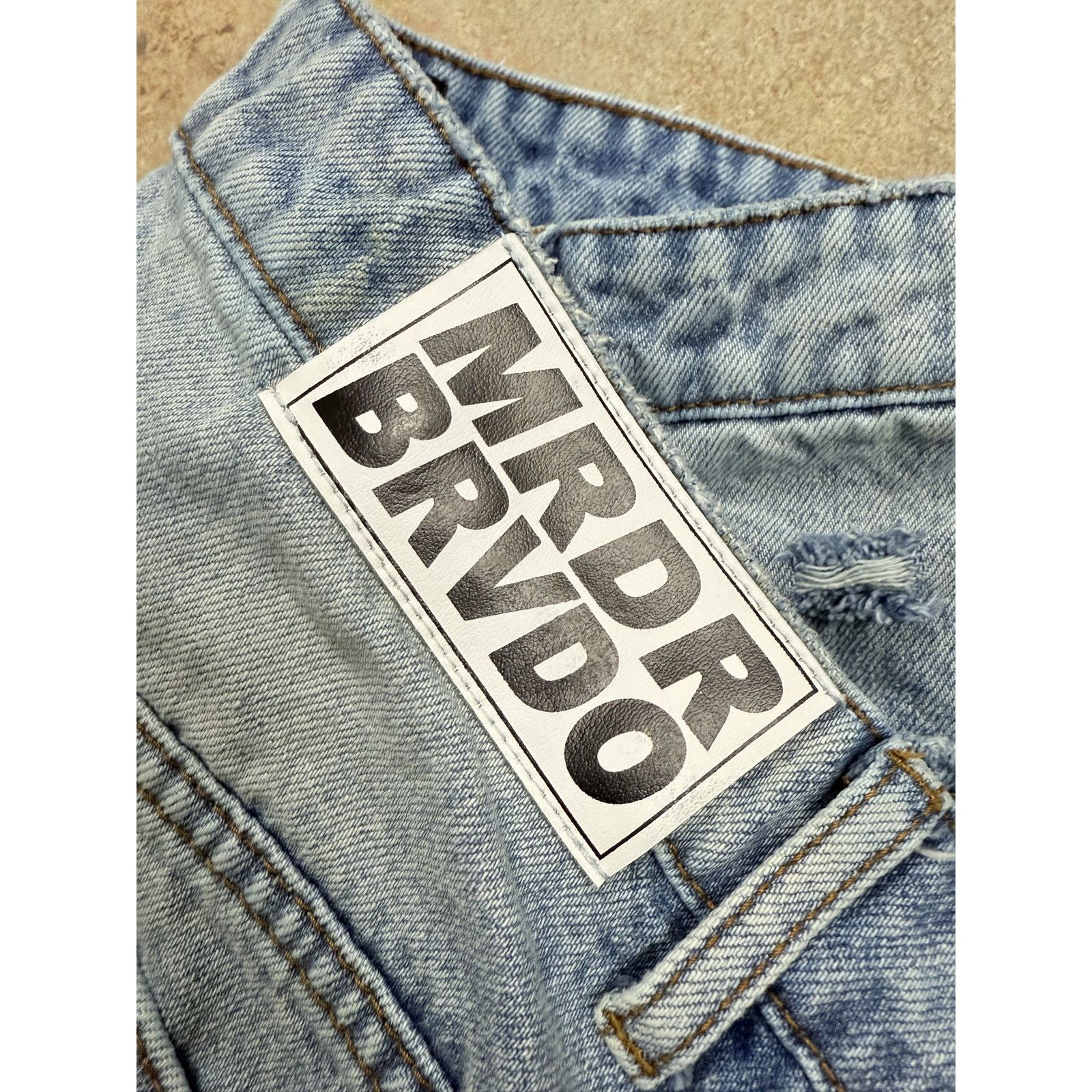 Who Decides War WDW Jeans Lightwash Metal Window Used 34 Size US 34 / EU 50 - 3 Thumbnail