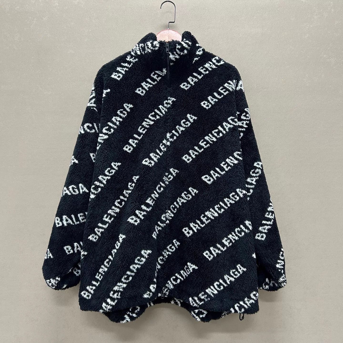 Balenciaga Balenciaga All Over Print Teddy Jacket 99 New 34 Size XXS / US 00 / IT 34 - 1 Thumbnail