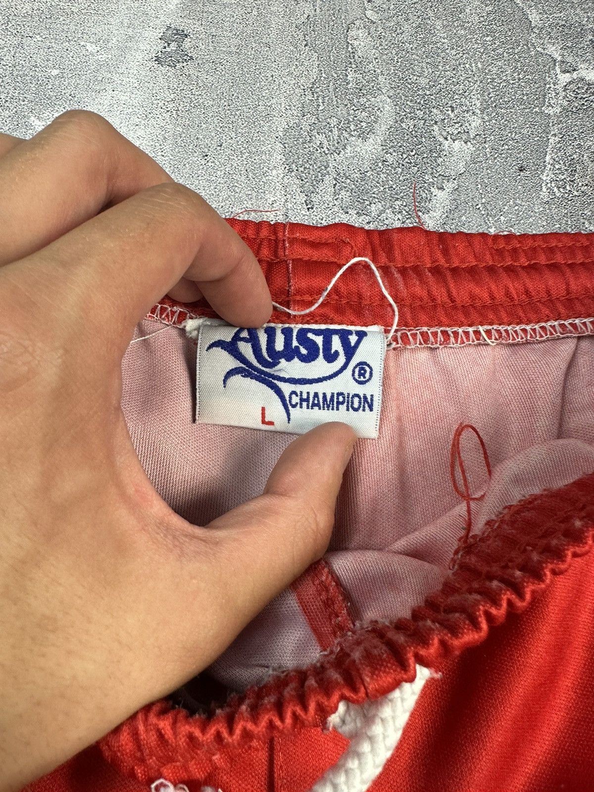 NBA Atlanta Hawks vintage Austy shorts Size L Size US 36 / EU 52 - 6 Thumbnail