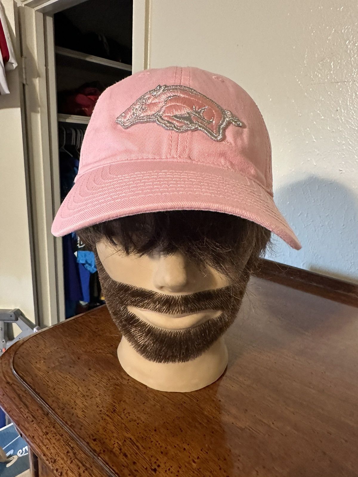 NCAA × Vintage Vintage NCAA Arkansas Razorbacks “pink” hat 90s Size ONE SIZE - 1 Thumbnail