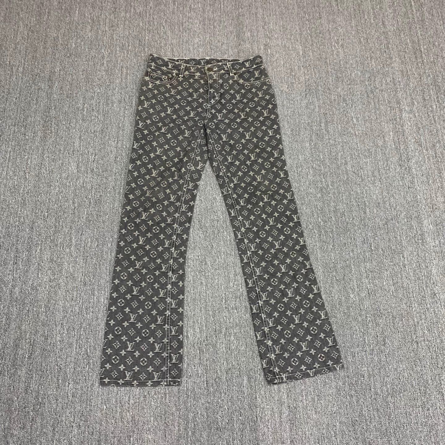Louis Vuitton Lv Black Monogram All Over Jeans 38 9/10 Size US 38 / EU 54 - 1 Thumbnail