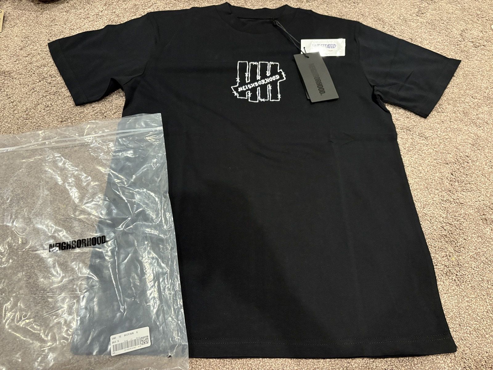 Neighborhood Brand new Neighborhood X Undefeated tshirt small Size US S / EU 44-46 / 1 - 1 Thumbnail