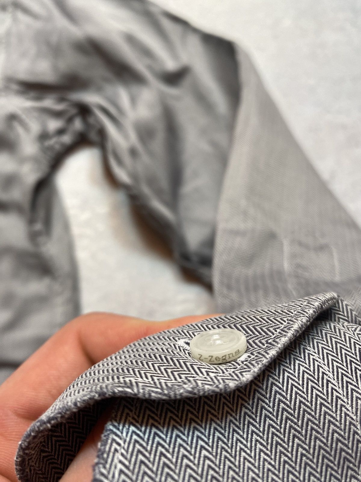 Ermenegildo Zegna Ermenegildo Zegna Men's Button up Shirt in Brown Striped Size US M / EU 48-50 / 2 - 6 Thumbnail