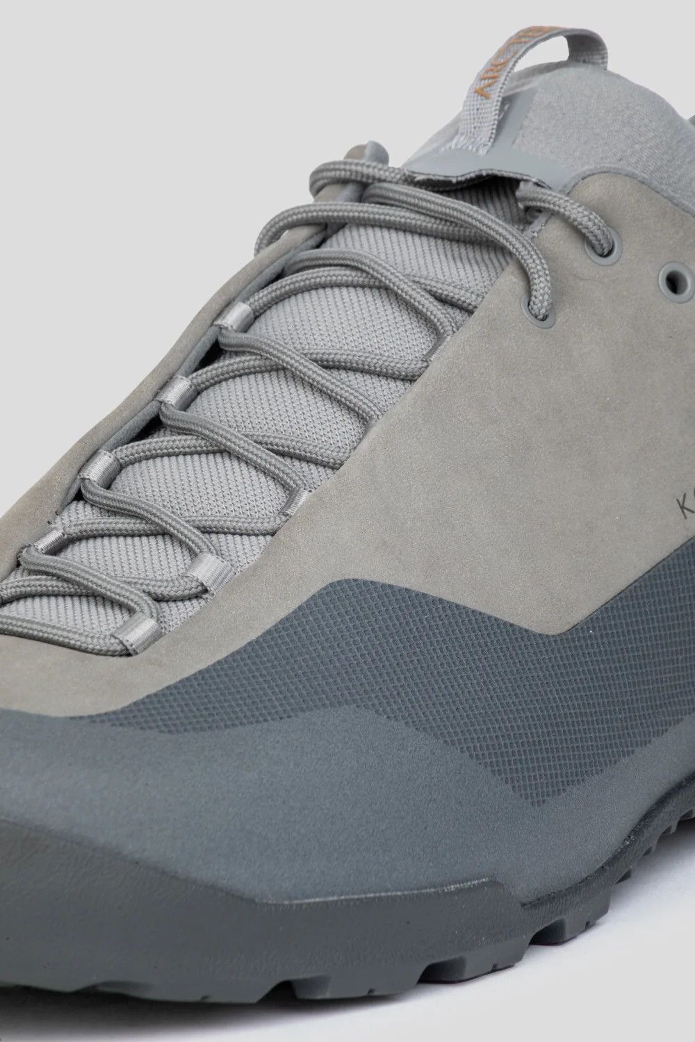 Arc'teryx Arc’Teryx Konseal GTX Shoe ‘Void / Cloud’ Size US 11 / EU 44 - 11 Thumbnail
