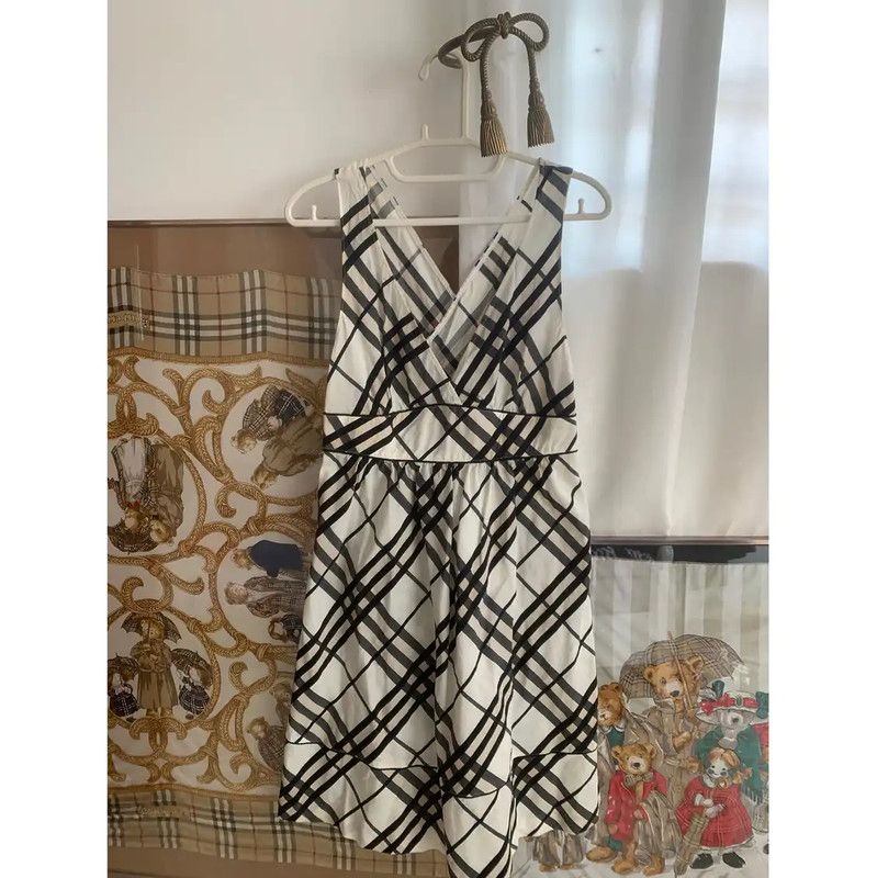 Burberry Burberry White Cotton Women's Dress Size M / US 6-8 / IT 42-44 - 1 Thumbnail