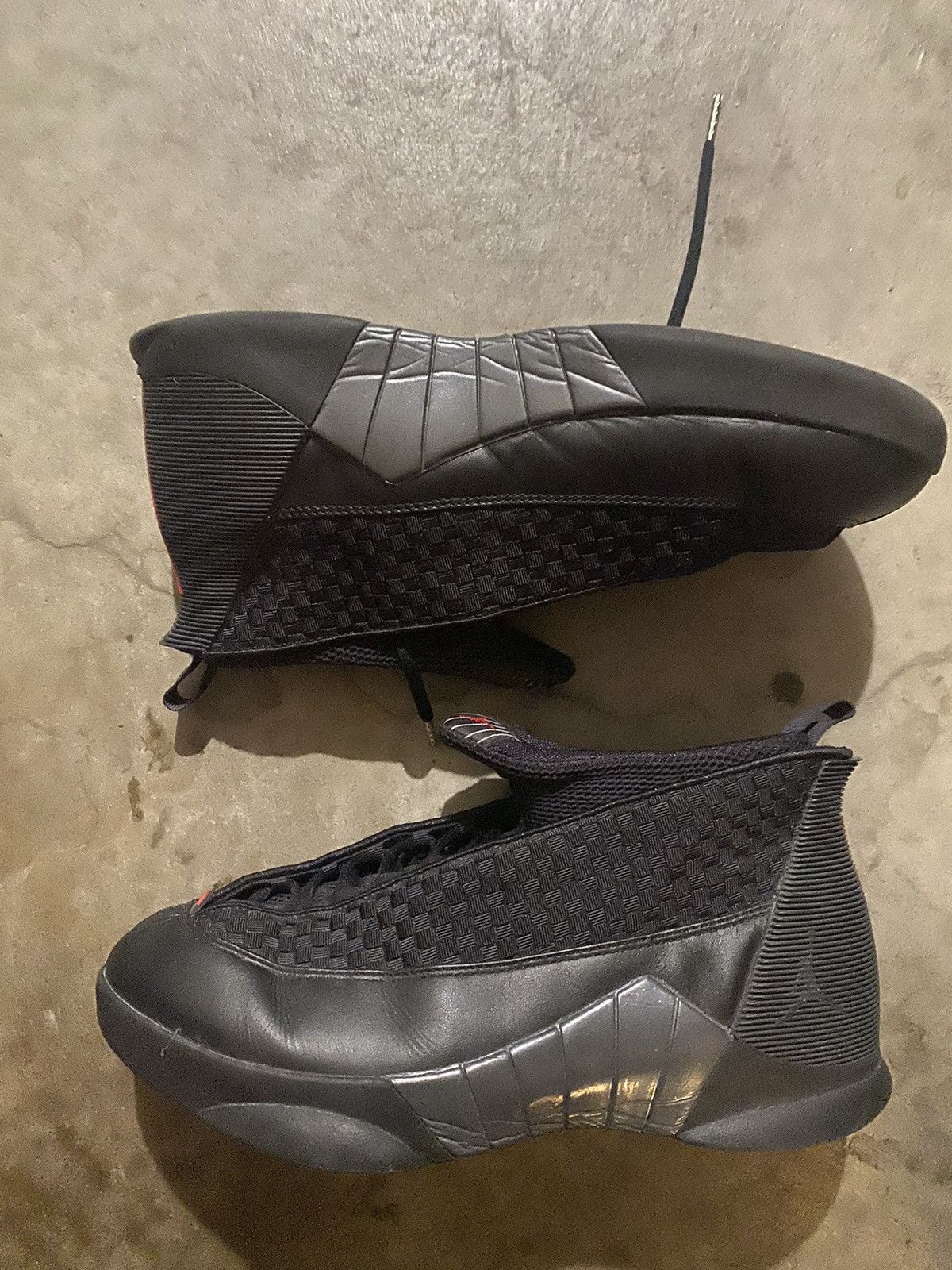 Jordan Brand Jordan 15 Black Varsity Red Size US 12 / EU 45 - 1 Thumbnail