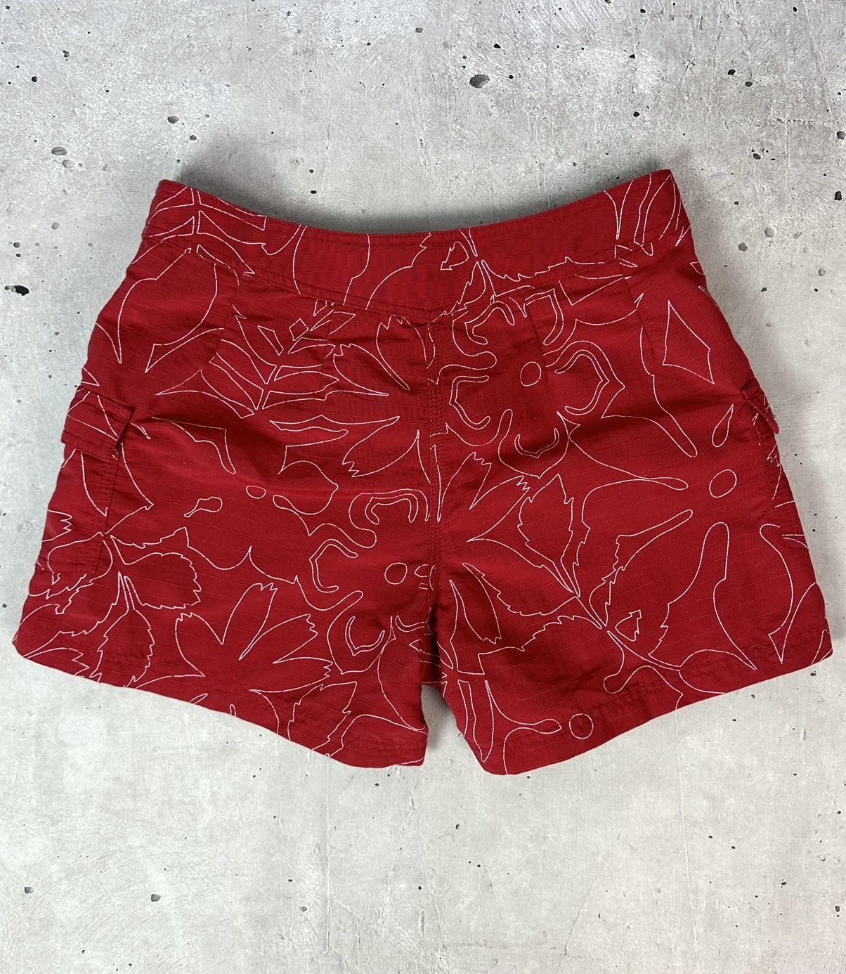 Stussy Vintage Stussy Red Nylon Floral Logo Pockets Shorts Size US 32 / EU 48 - 6 Thumbnail