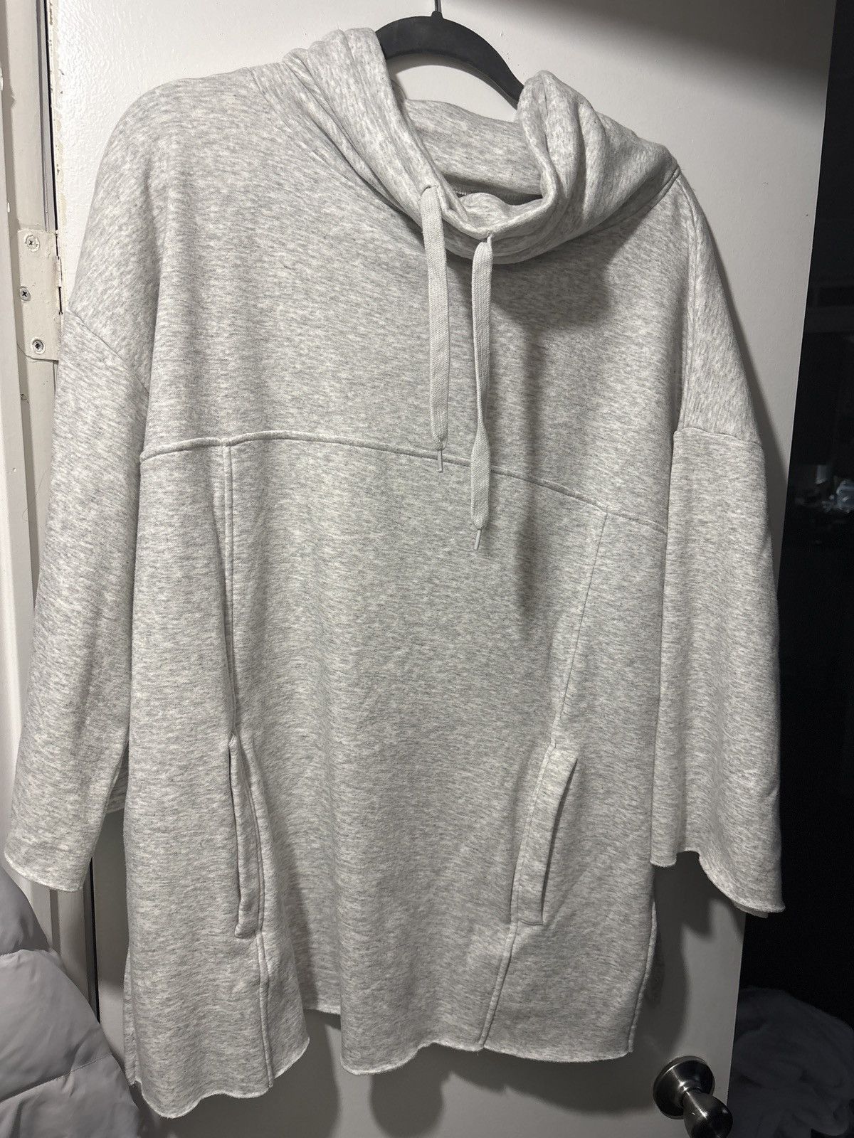 Ugg Ugg Cow Neck Hoodie Size XL / US 12-14 / IT 48-50 - 3 Thumbnail