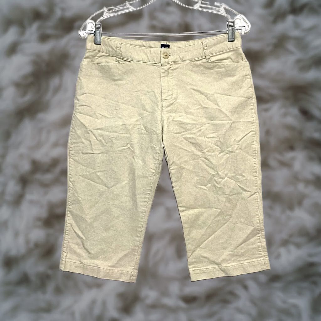 Gap Vintage Gap Capris Womens 4 Beige Khaki Flat Front Pockets Cotton Spandex Size US 4 / IT 34 - 1 Thumbnail