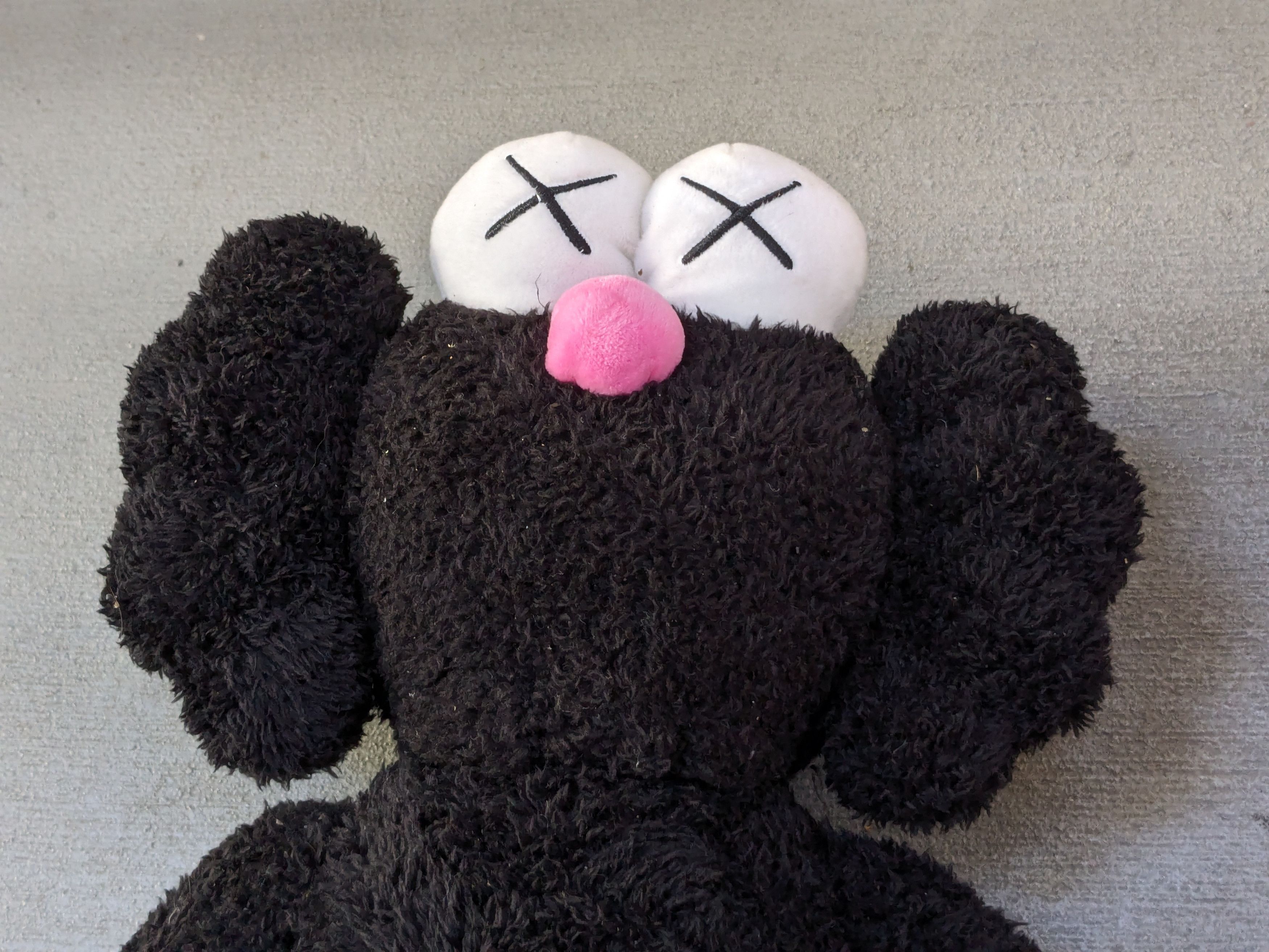 Kaws Kaws BFF Plush Pink Black Limited Edition 18" Size ONE SIZE - 2 Thumbnail